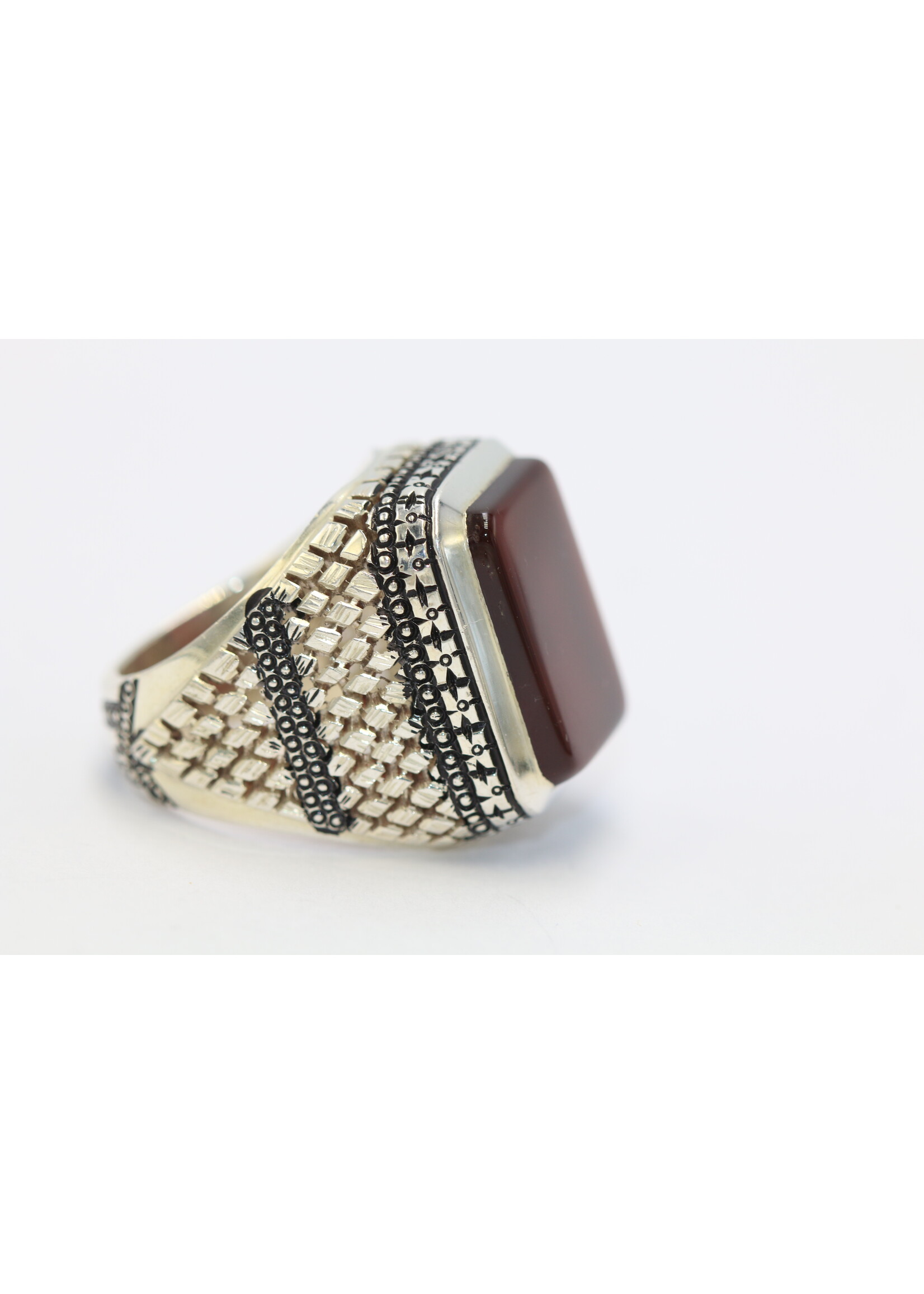925 zilver ring bezet met natuurlijke Carneool
