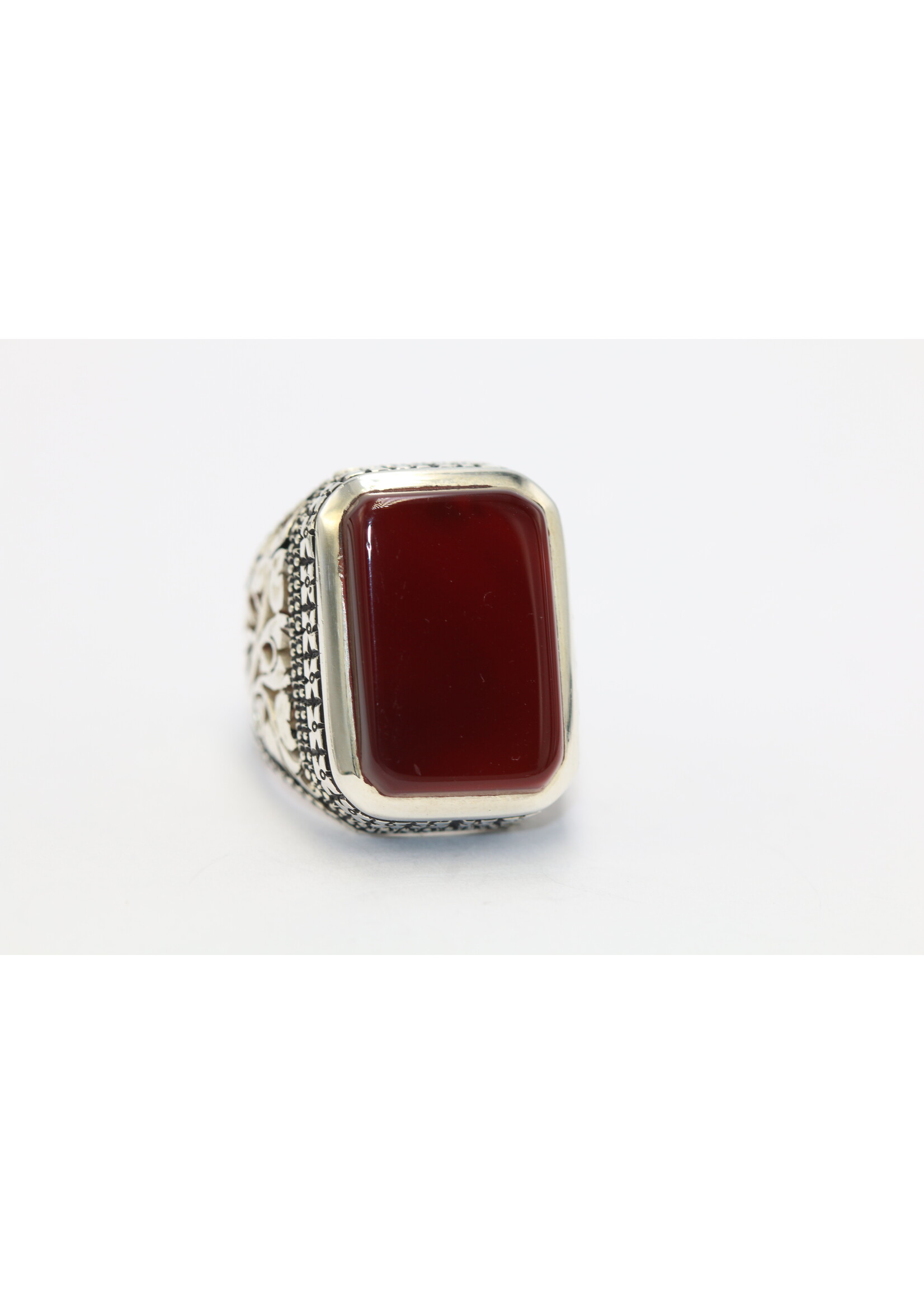 Anello in argento 925 con corniola naturale