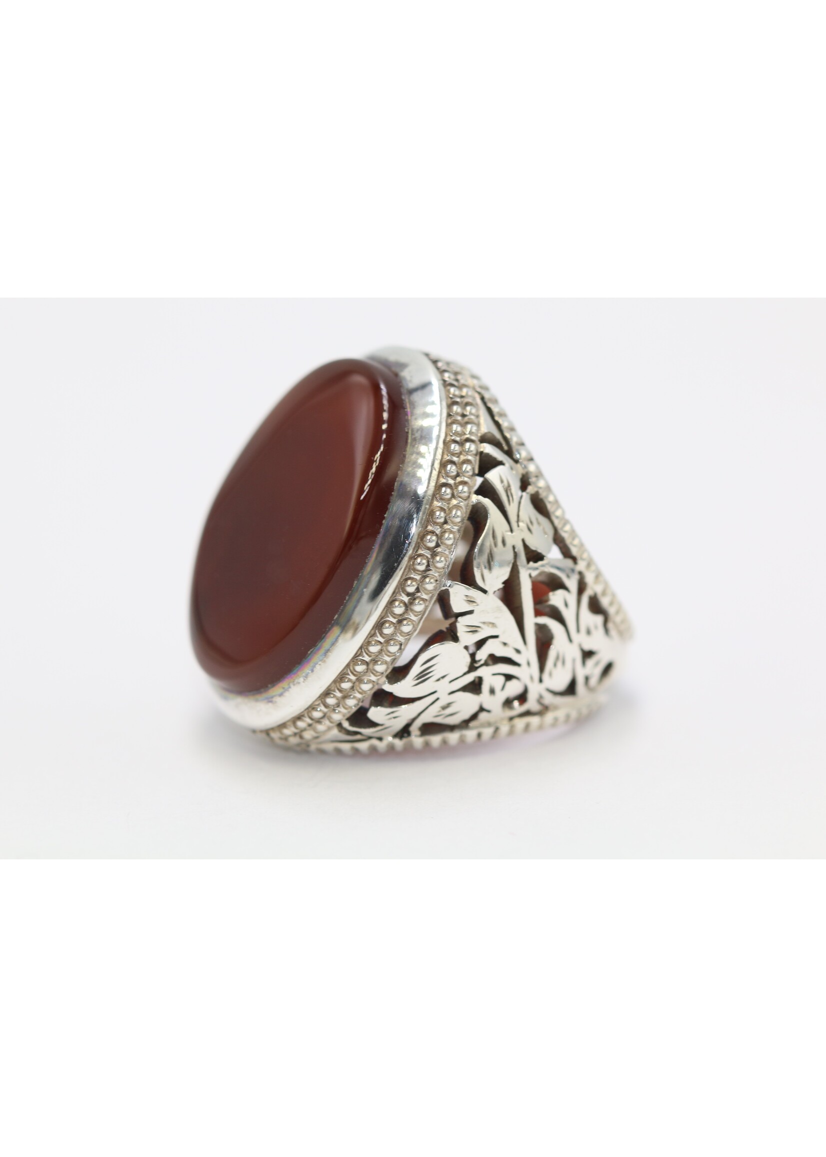 Anello in argento 925 con corniola naturale