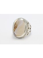 Ring with moss agate