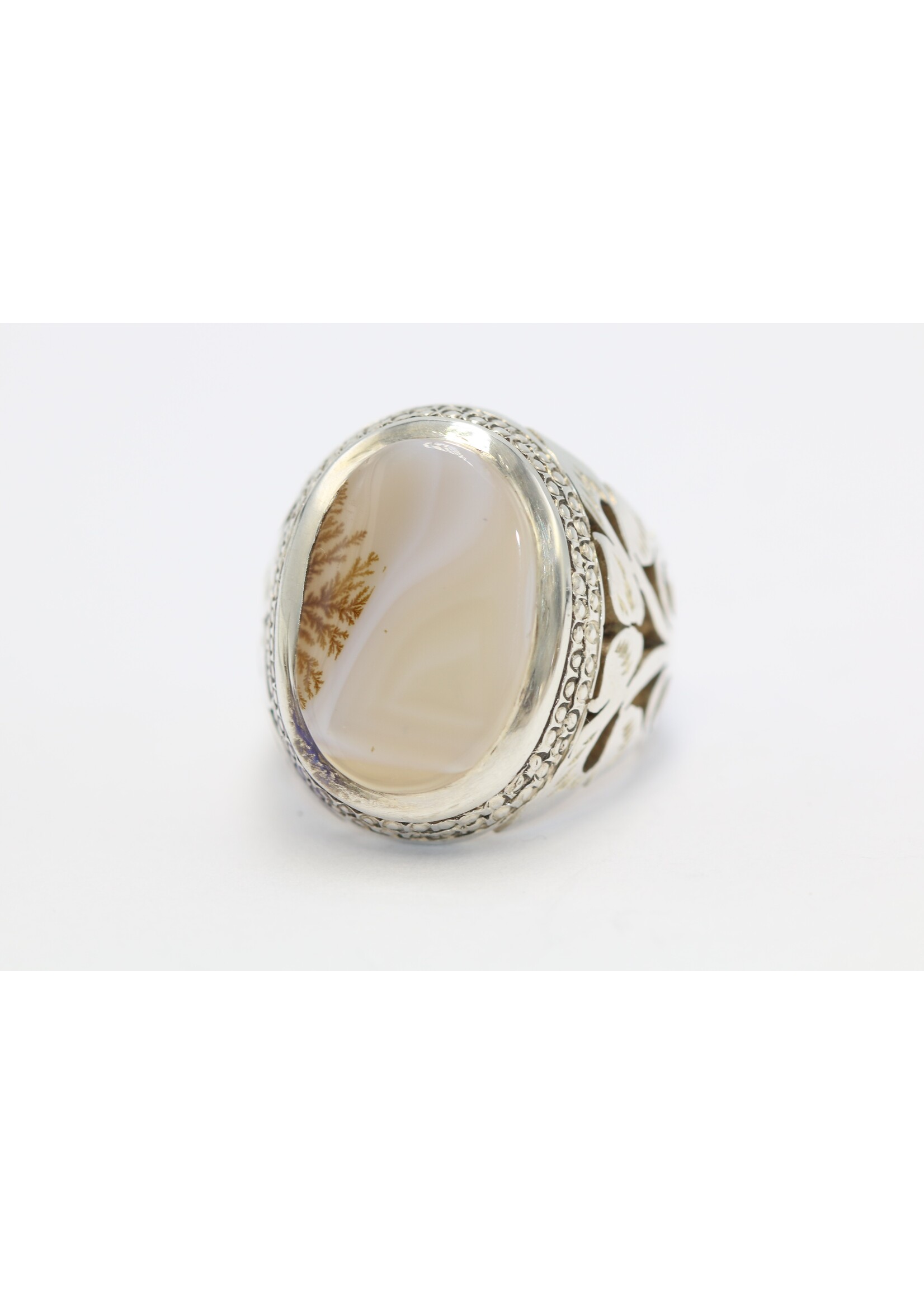 925 silver ring set with natural moss agate