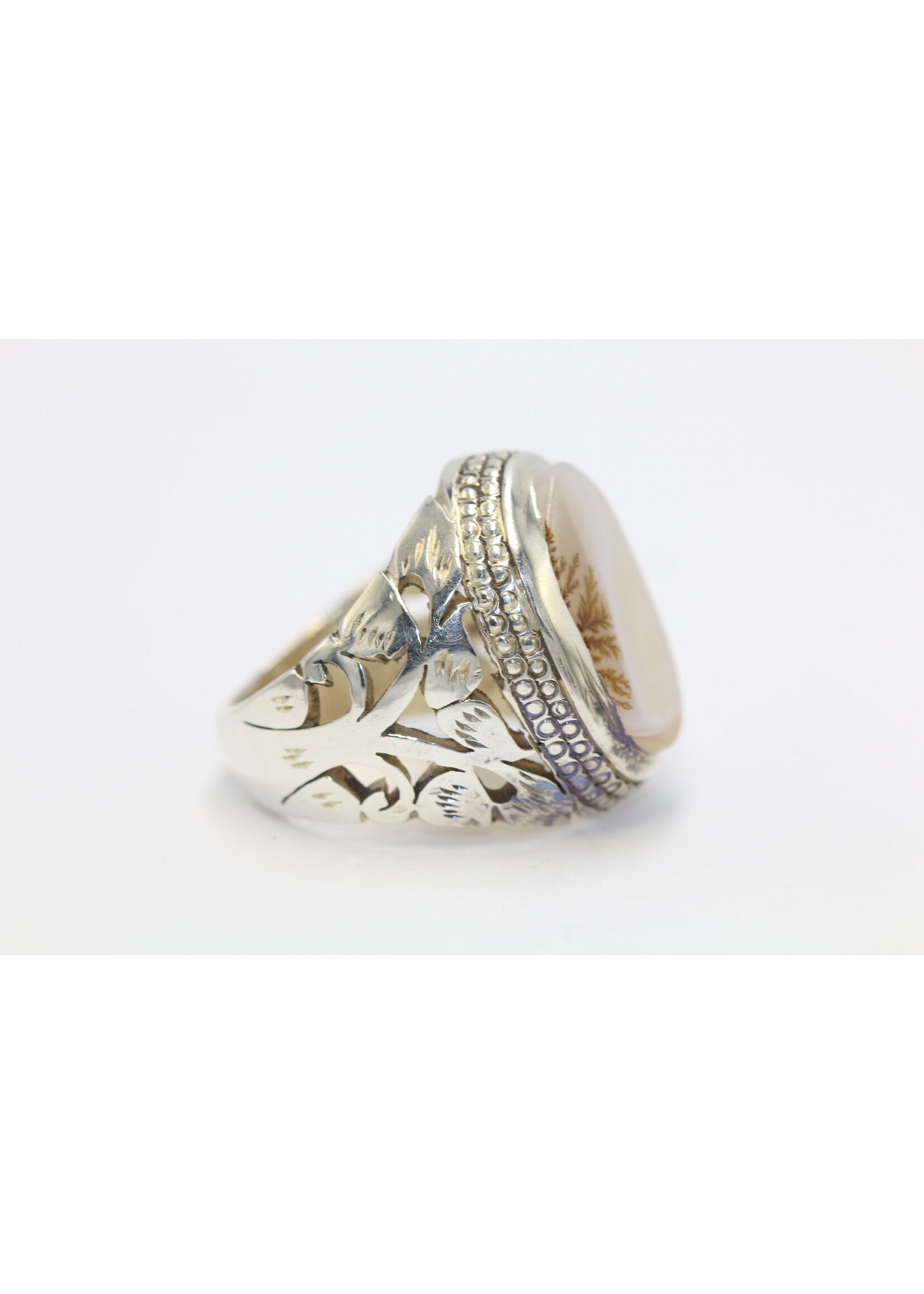 925 silver ring set with natural moss agate