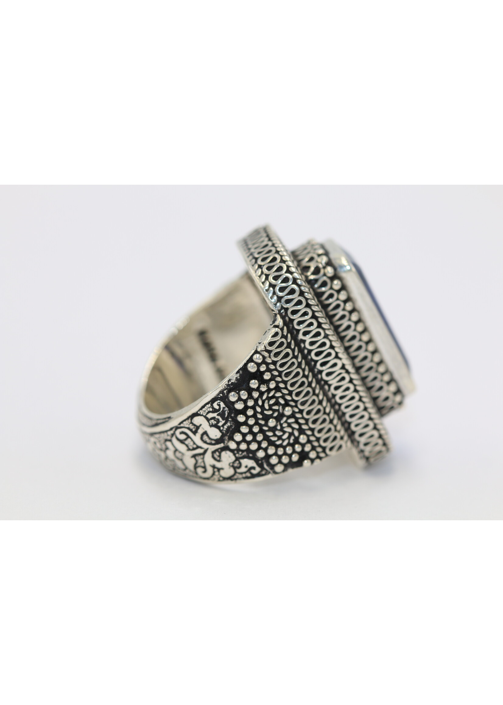 925 zilver ring bezet met natuurlijke Tanzaniet