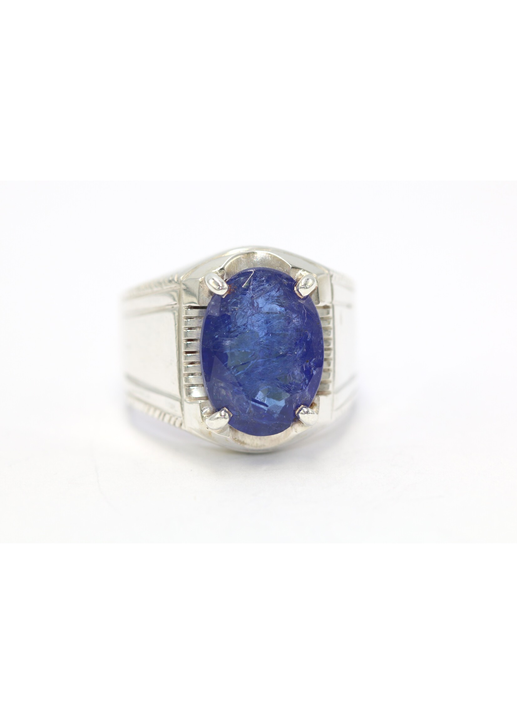925 zilver ring bezet met natuurlijke Tanzaniet