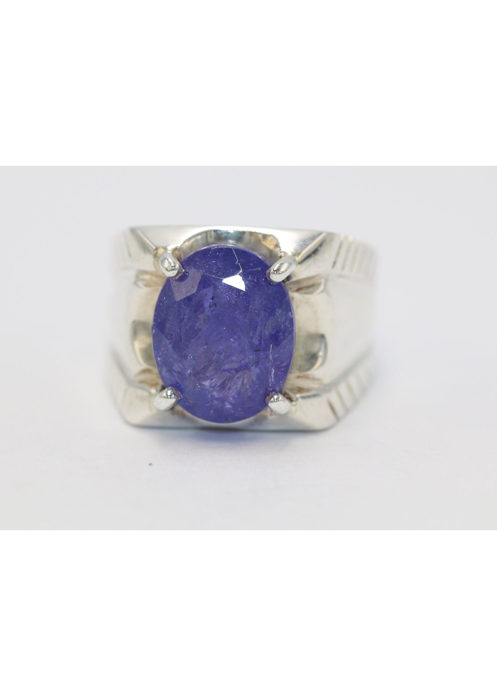 925 zilver ring bezet met natuurlijke Tanzaniet