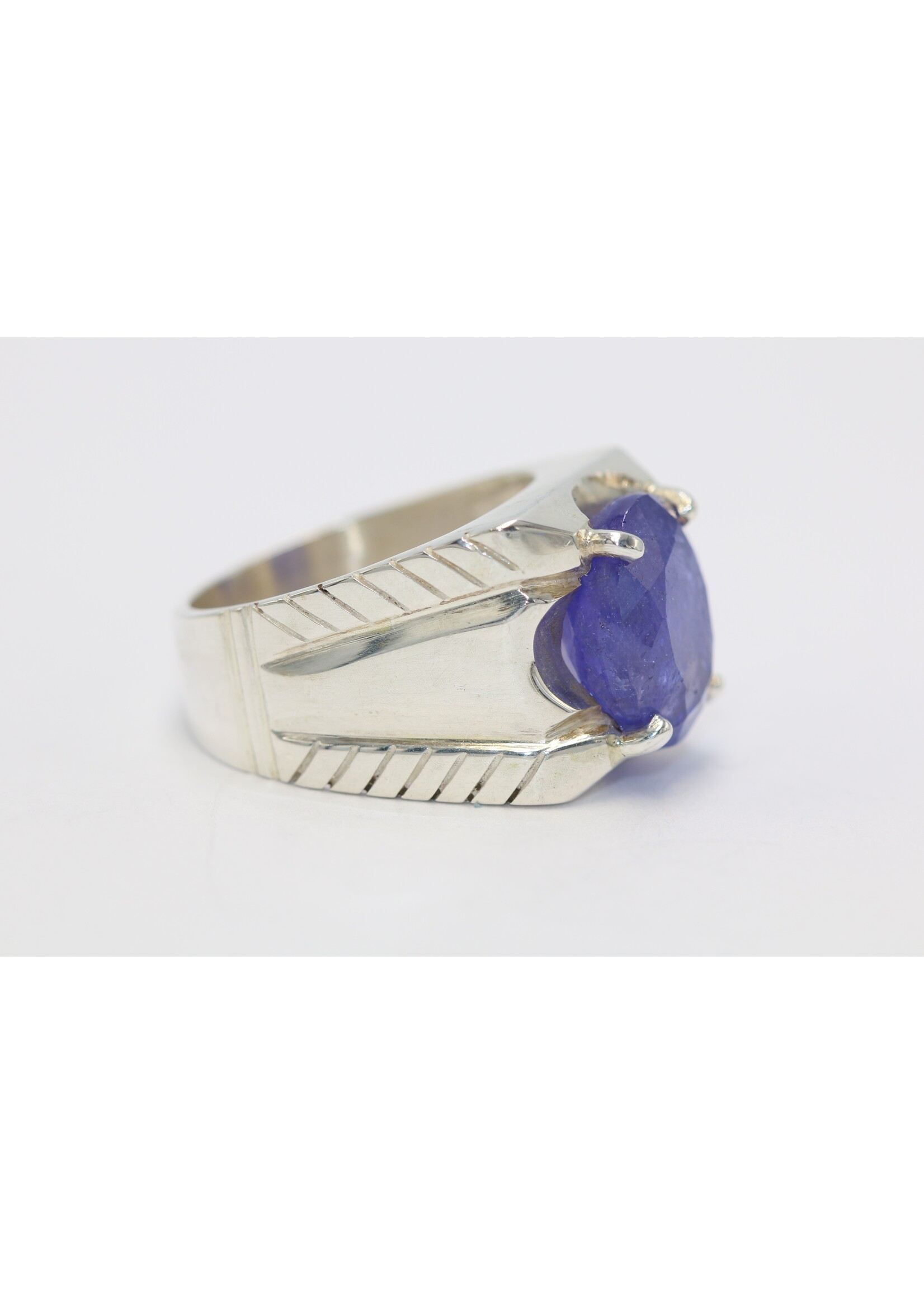 925 zilver ring bezet met natuurlijke Tanzaniet