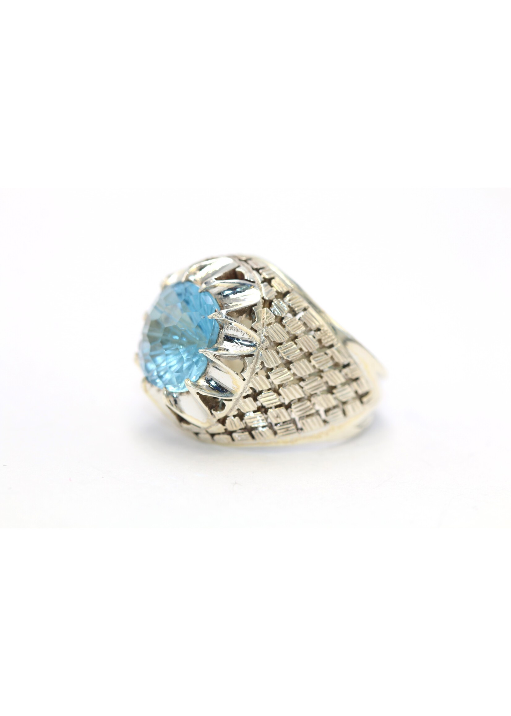 925 silver ring set with natural Topaz