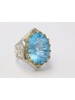 Ring with Topaz