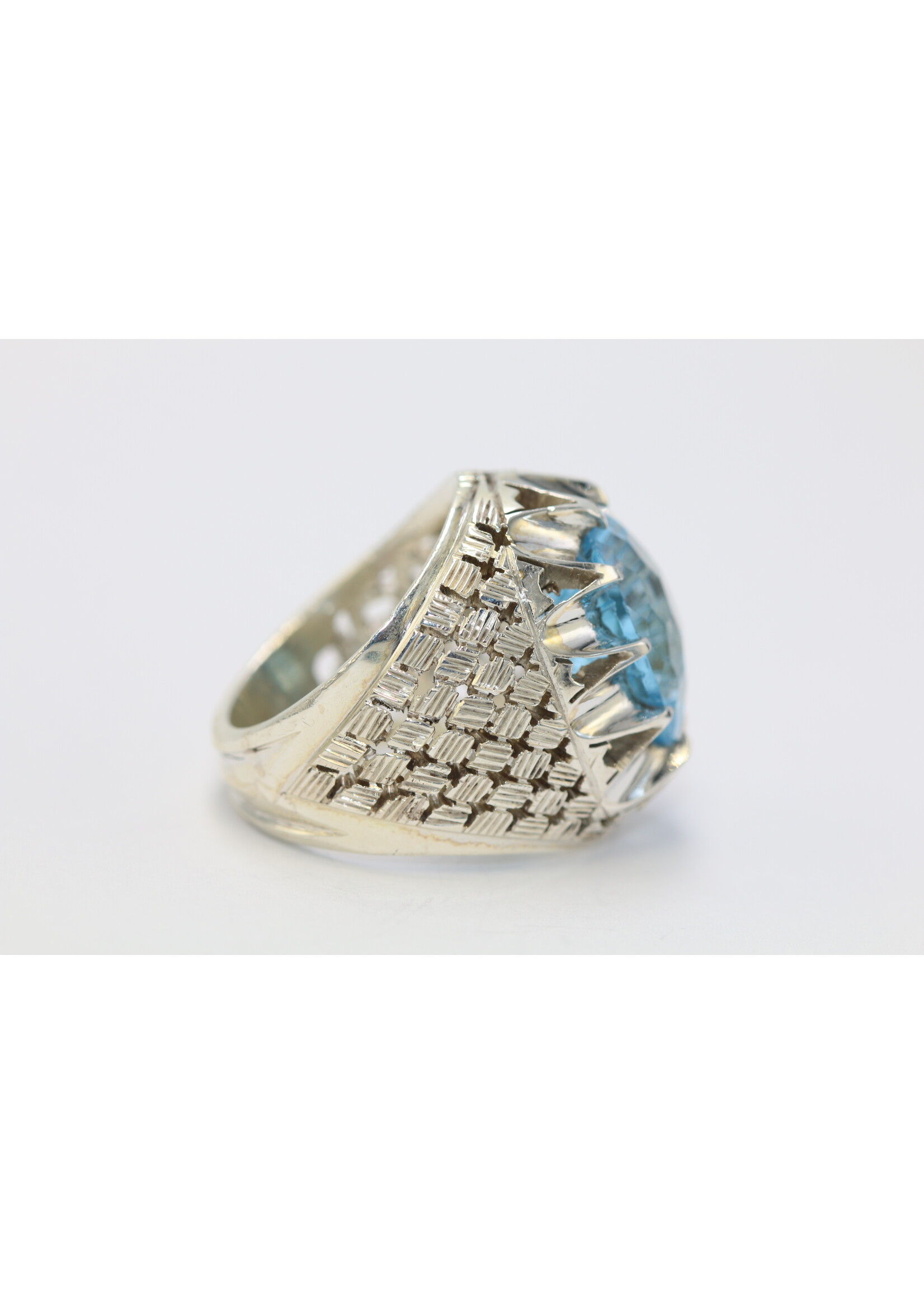 925 zilver ring bezet met natuurlijke Topaas
