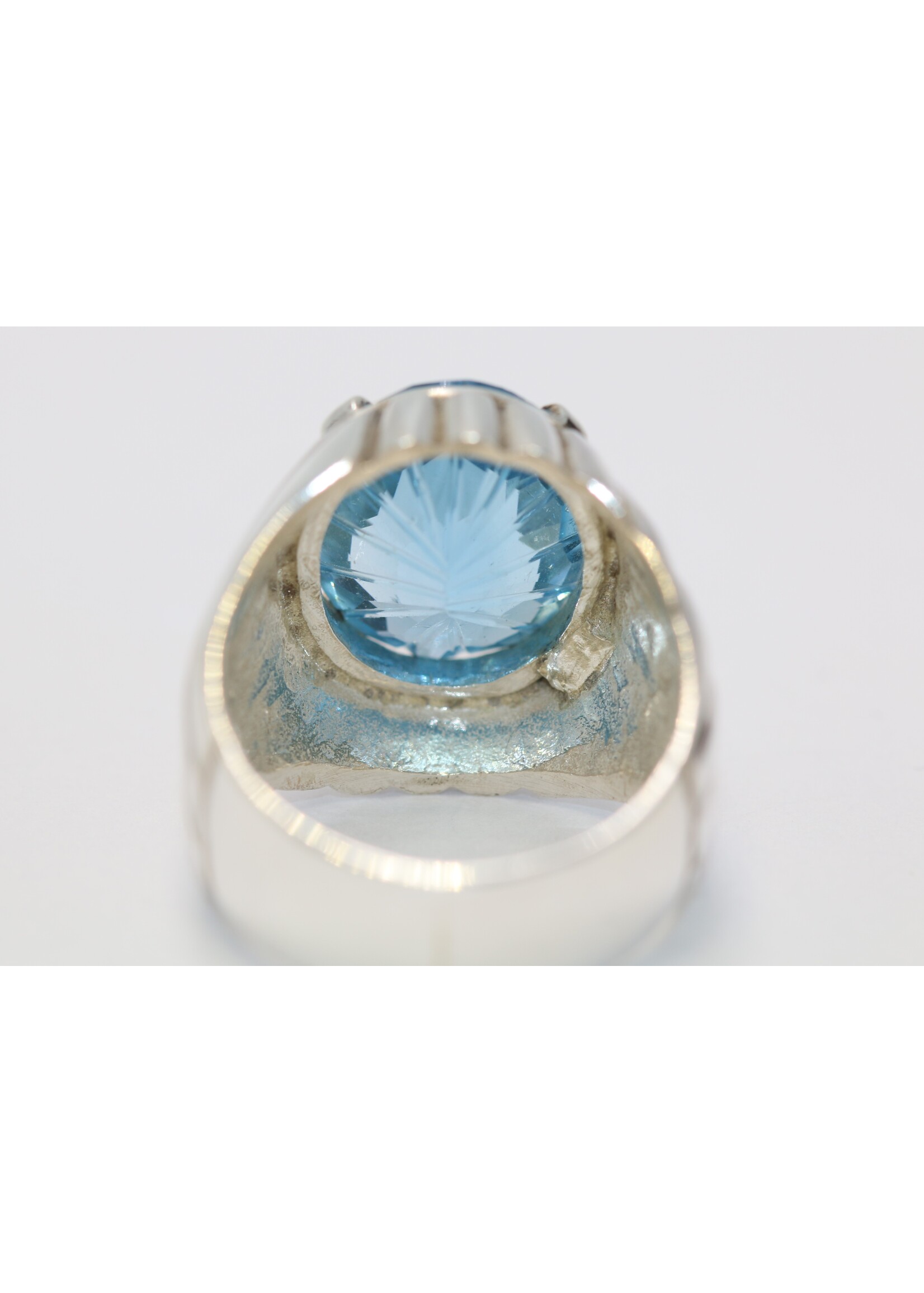925 zilver ring bezet met natuurlijke Topaas