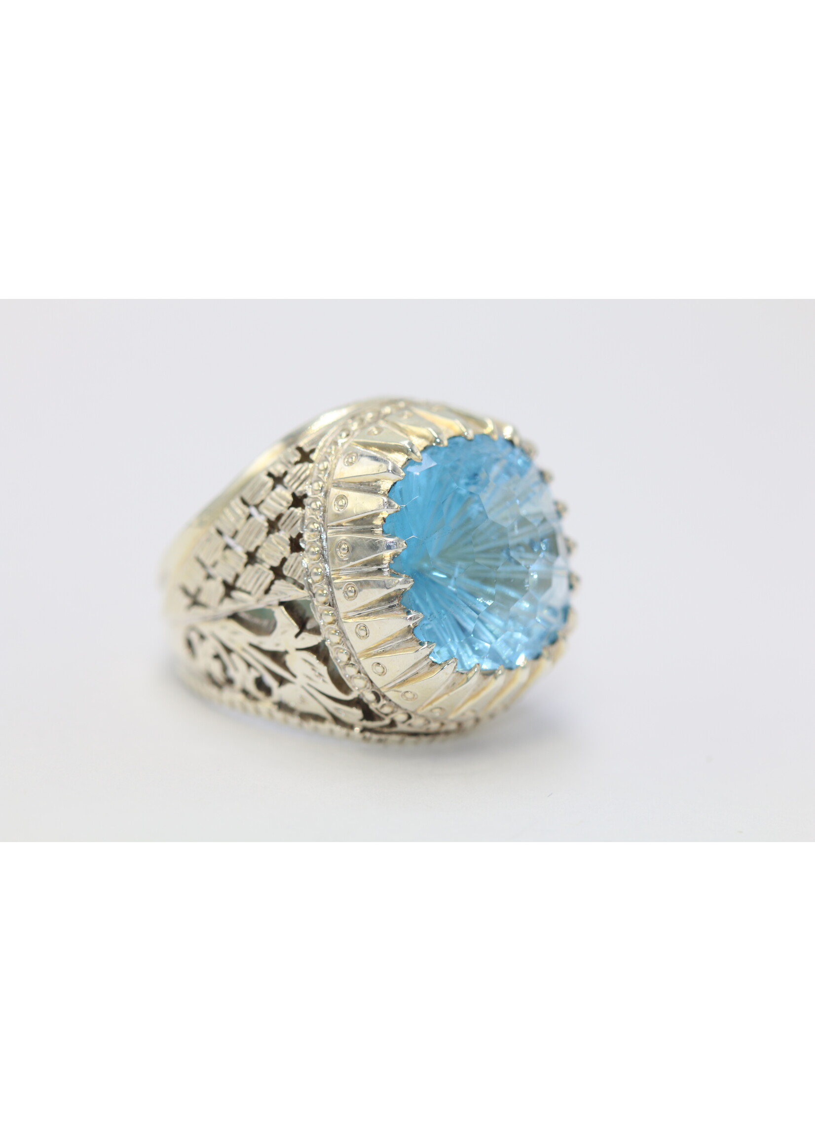 925 zilver ring bezet met natuurlijke Topaas
