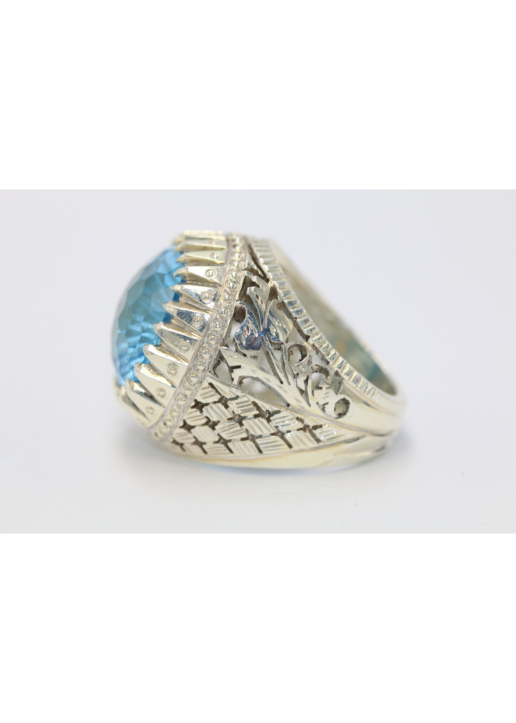 925 zilver ring bezet met natuurlijke Topaas