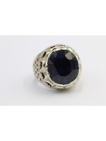 Ring with Sapphire