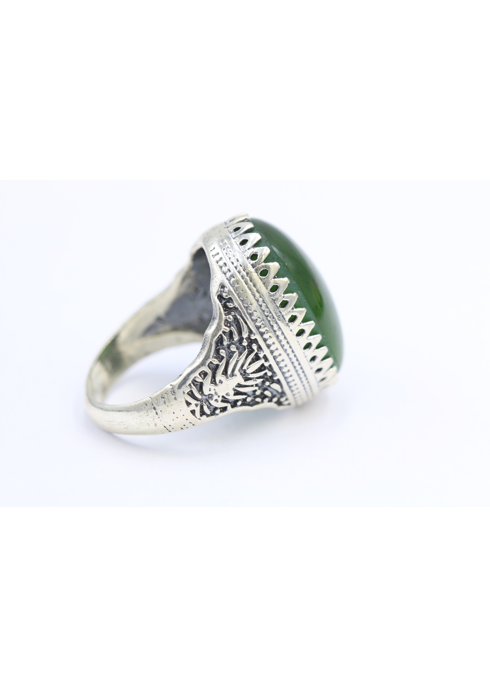 925 silver ring set with natural Jade