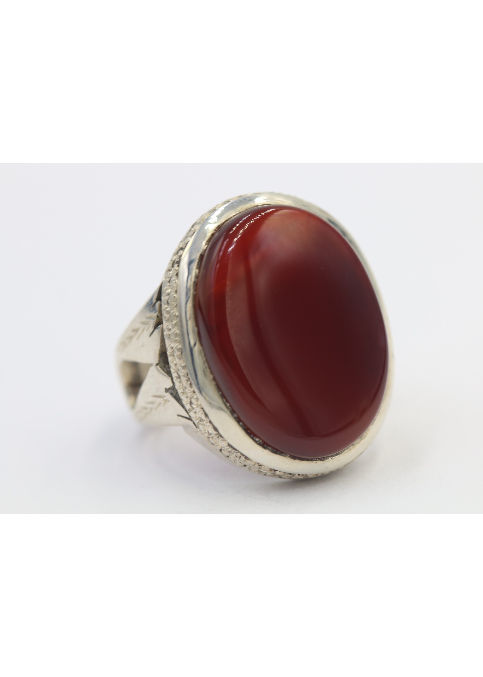 925 zilver ring bezet met natuurlijke Carneool