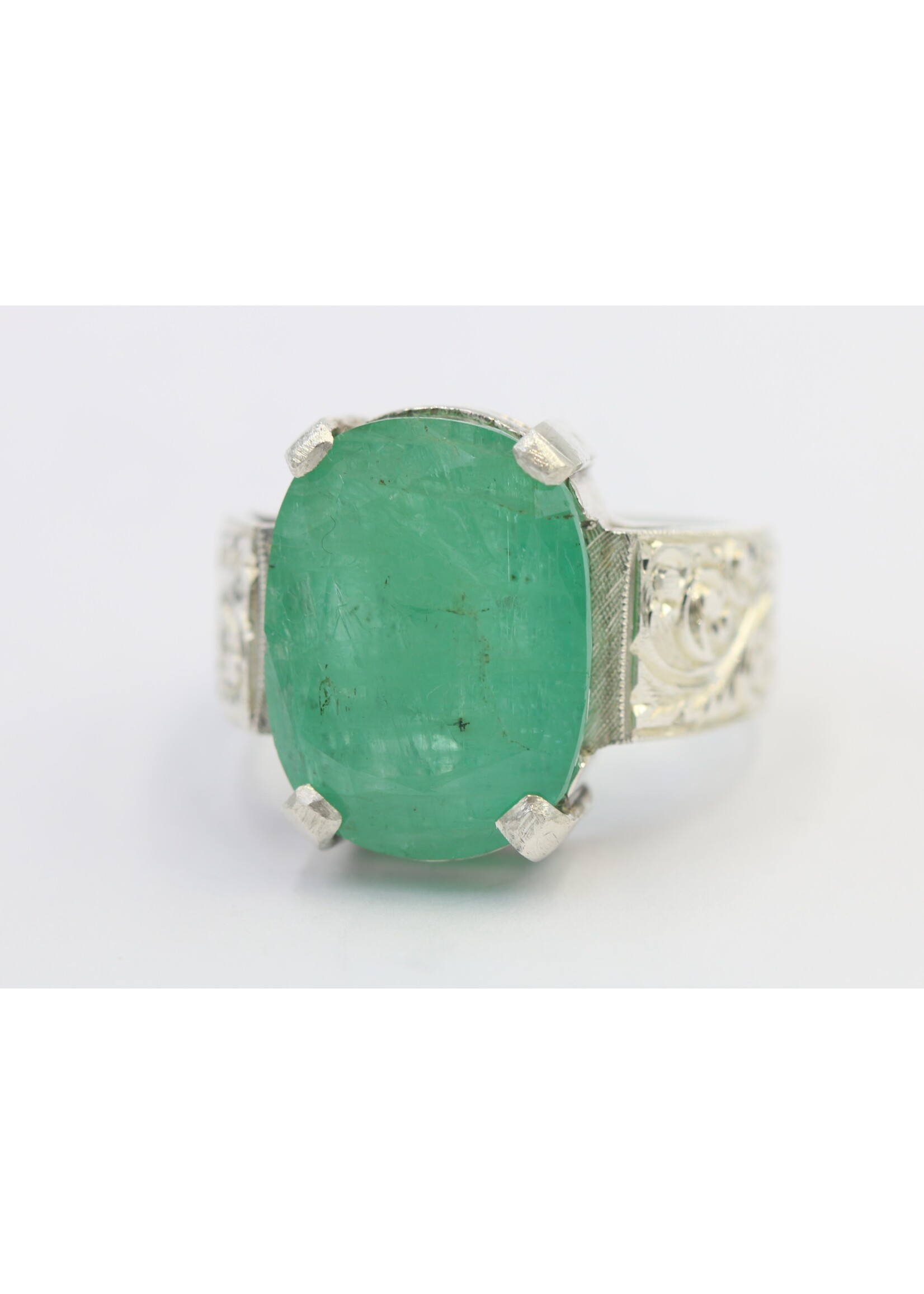 925 zilver ring bezet met natuurlijke smaragd
