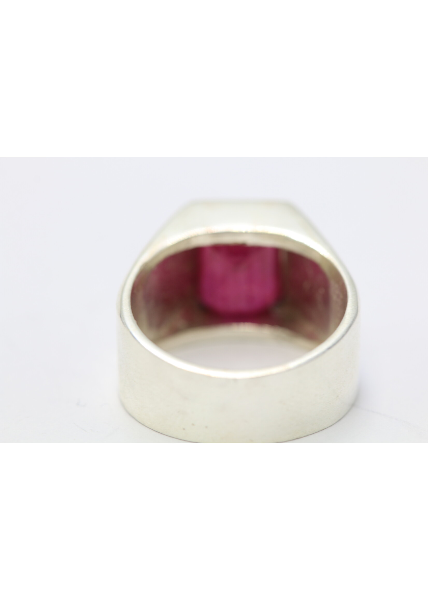 925 zilver ring bezet met natuurlijke Robijn