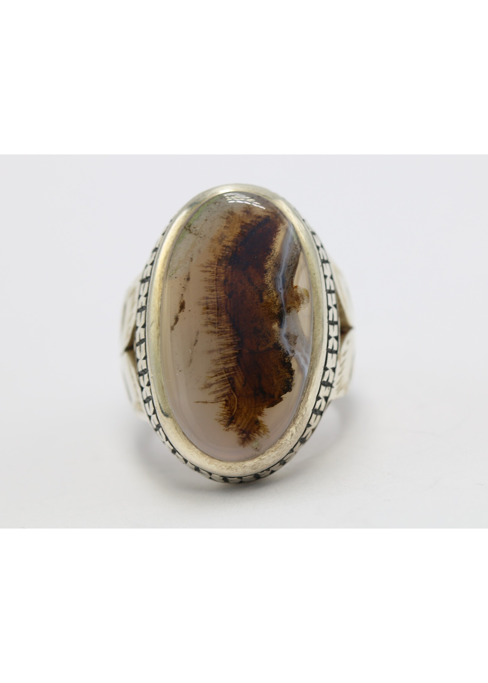 Bague en argent 925 sertie de cornaline naturelle