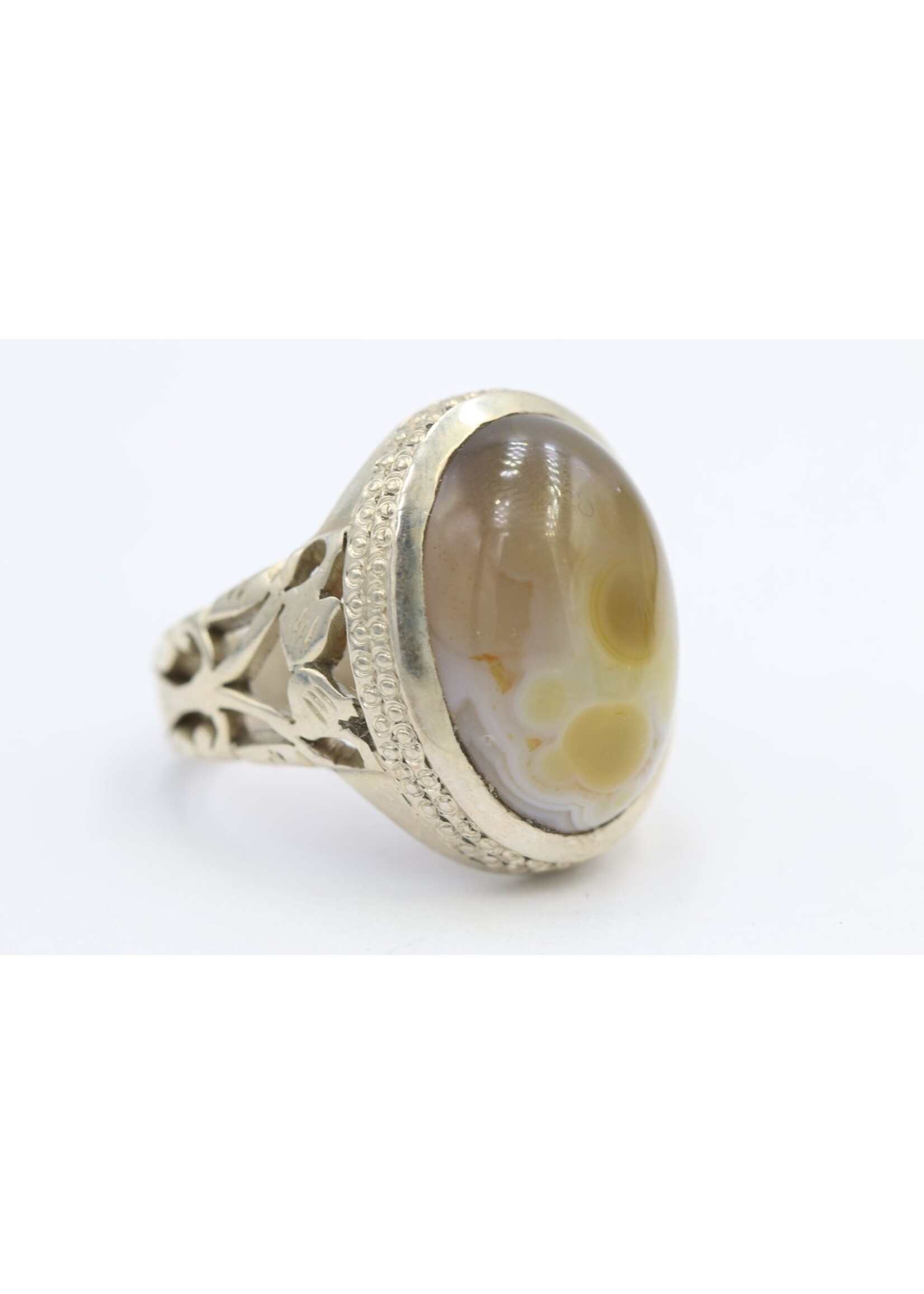 Anello in argento 925 con corniola naturale