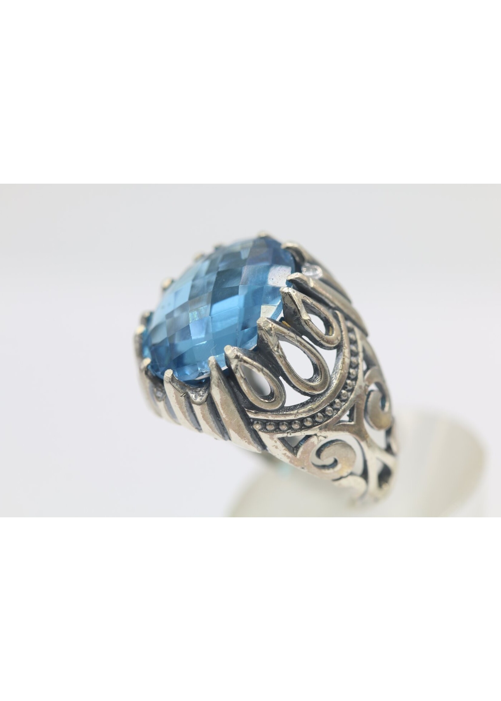 925 silver ring set with natural Topaz