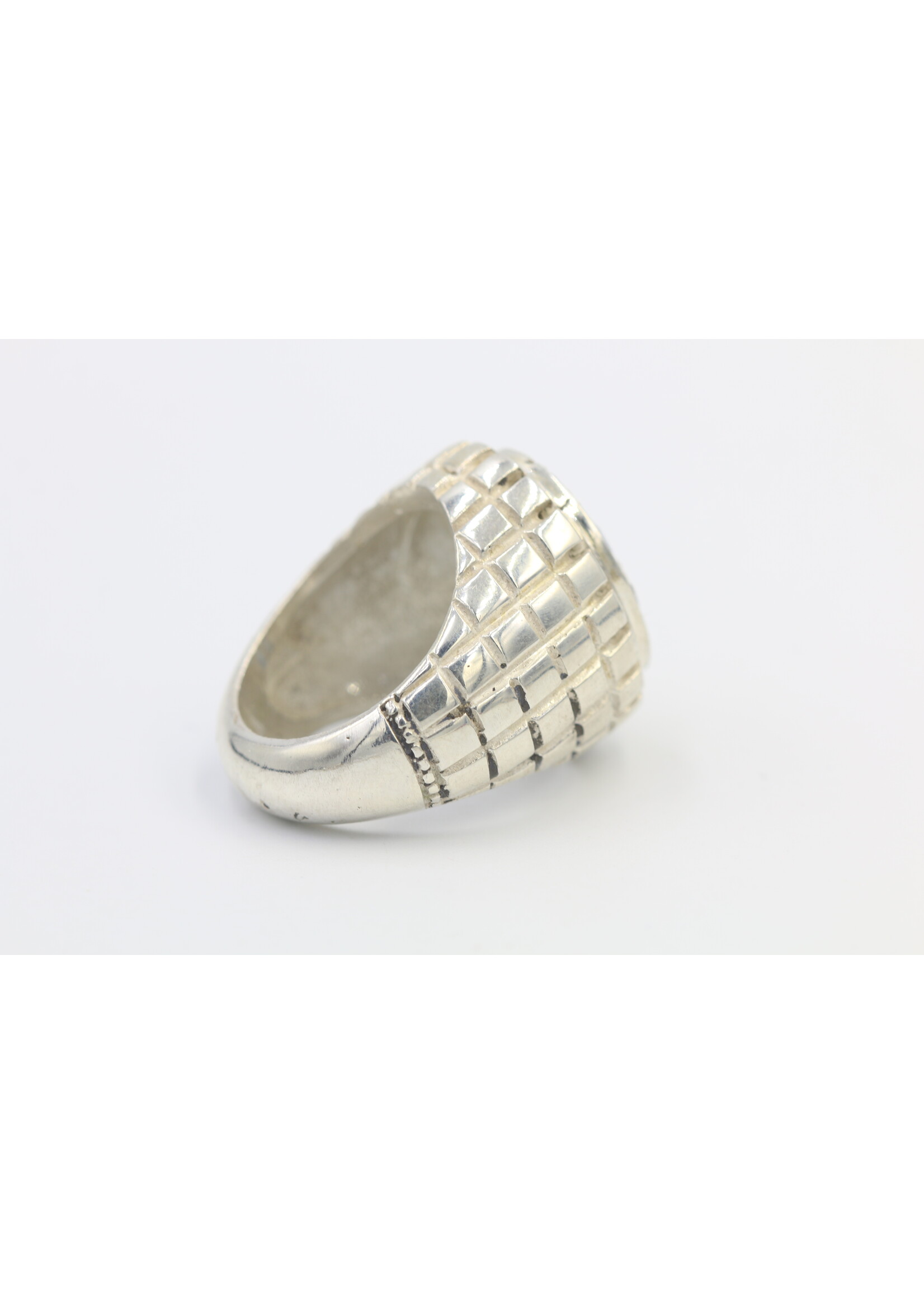 Bague en argent 925 sertie d'émeraude naturelle et de saphirs