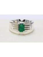 Bague avec émeraude