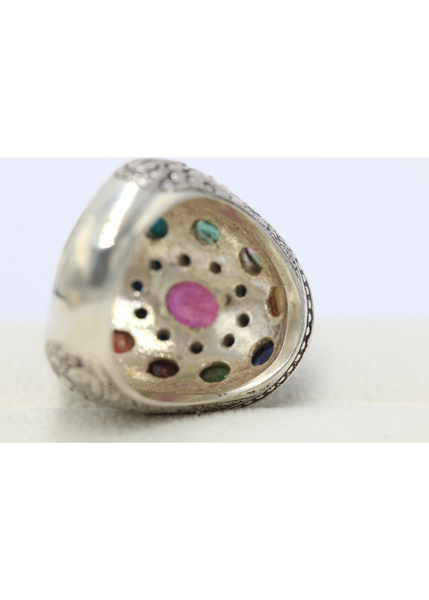 Anello in argento 925 con rubino naturale, corallo, granato, perla, lapislazzuli, topazio, tormalina, turchese, ametista e zaffiri.