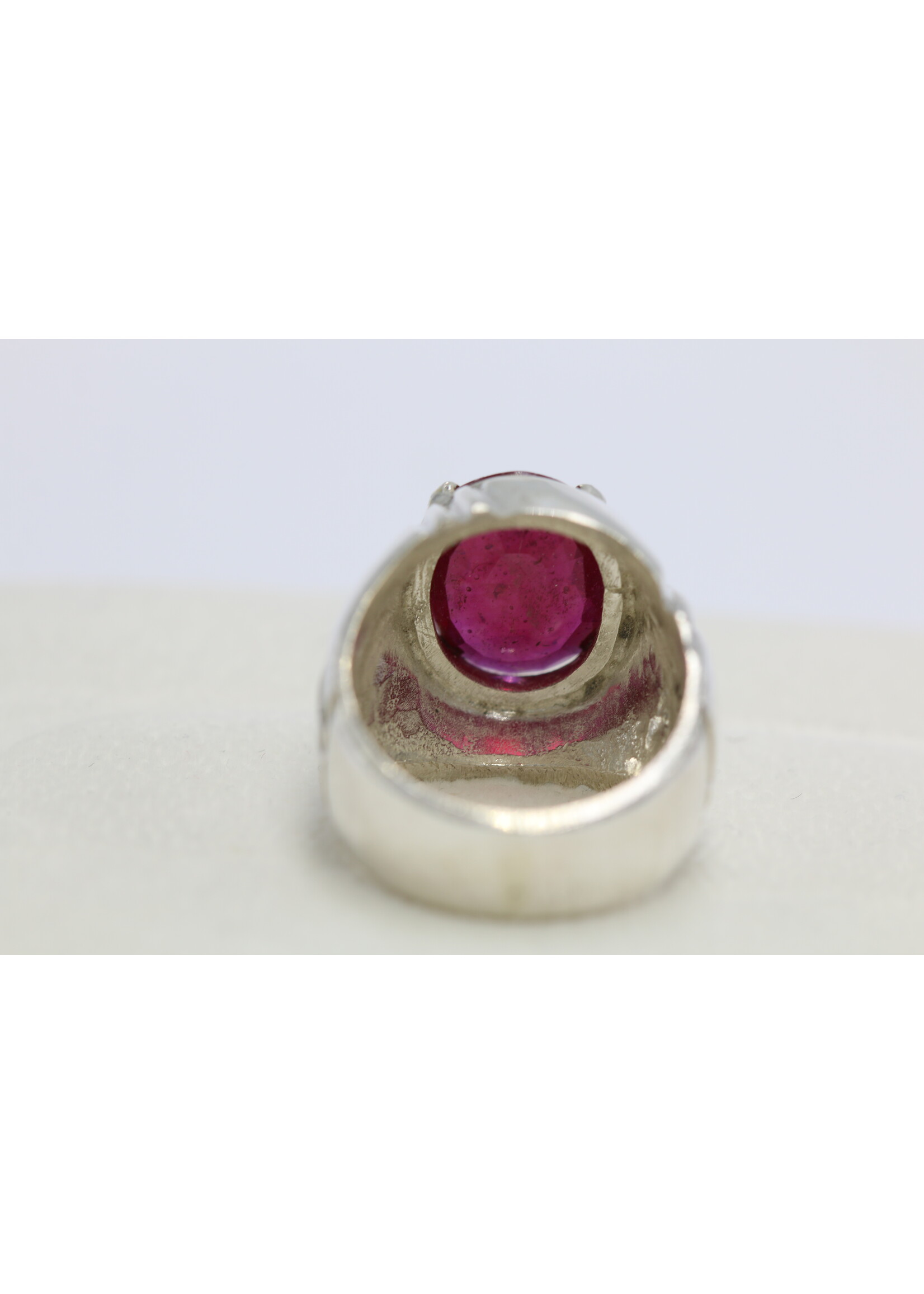 925 silver ring set with natural ruby