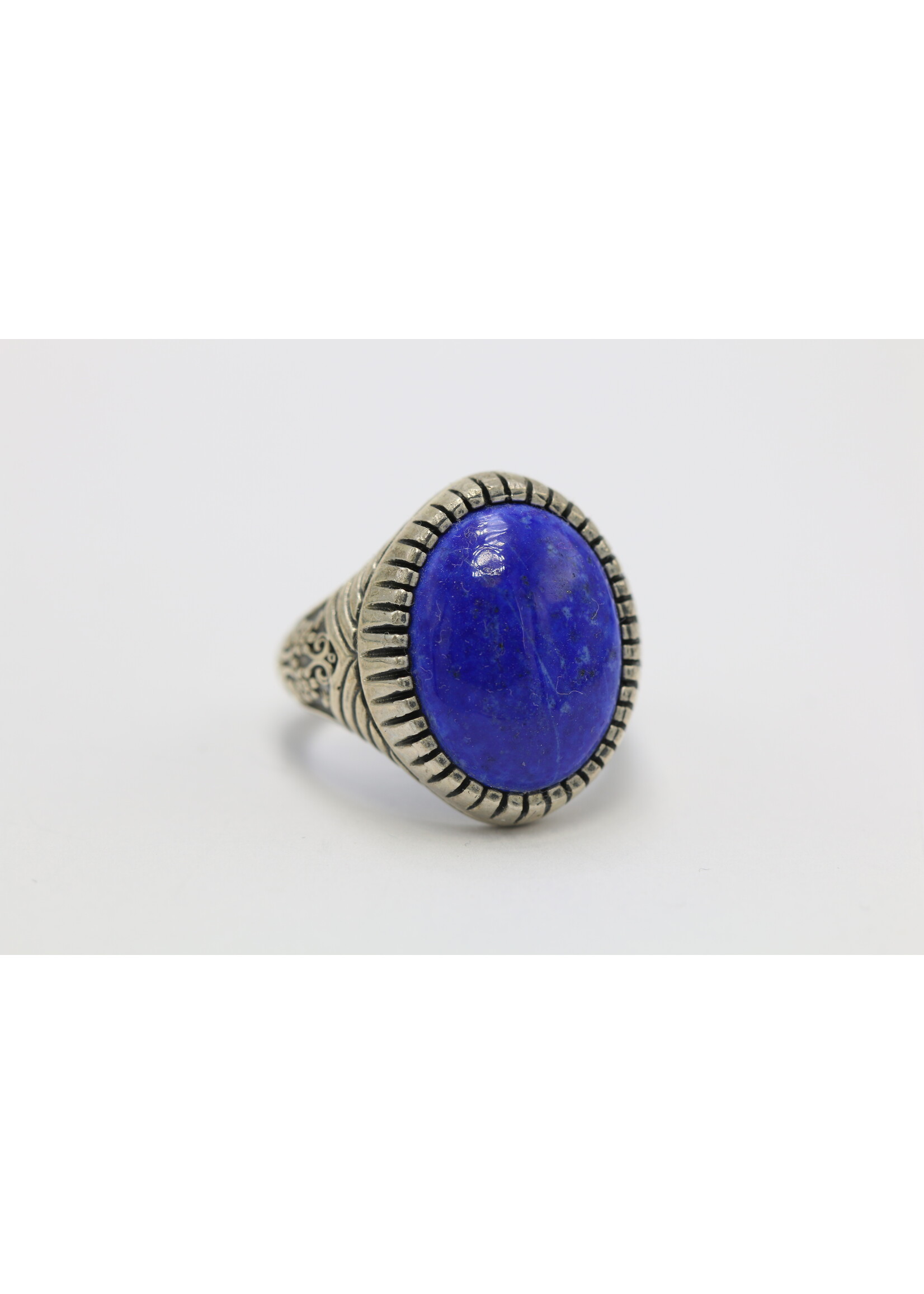925 zilver ring bezet met natuurlijke Lapis lazuli