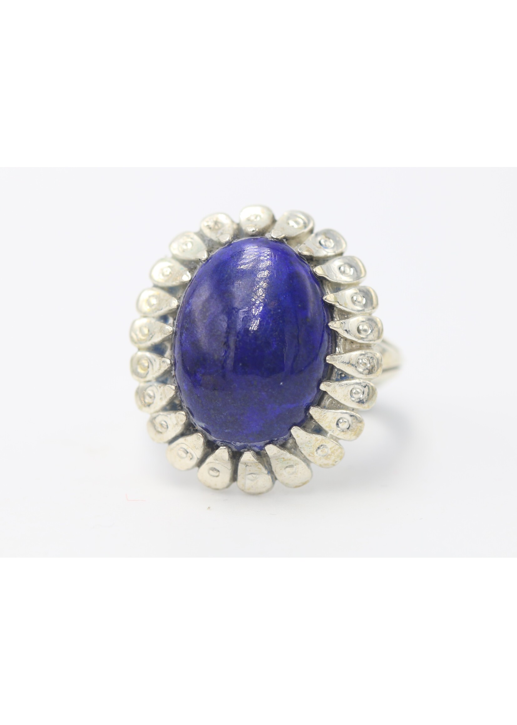925 silver ring set with natural Lapis lazuli