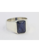 Ring with Sapphire