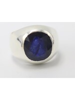 Ring with Sapphire