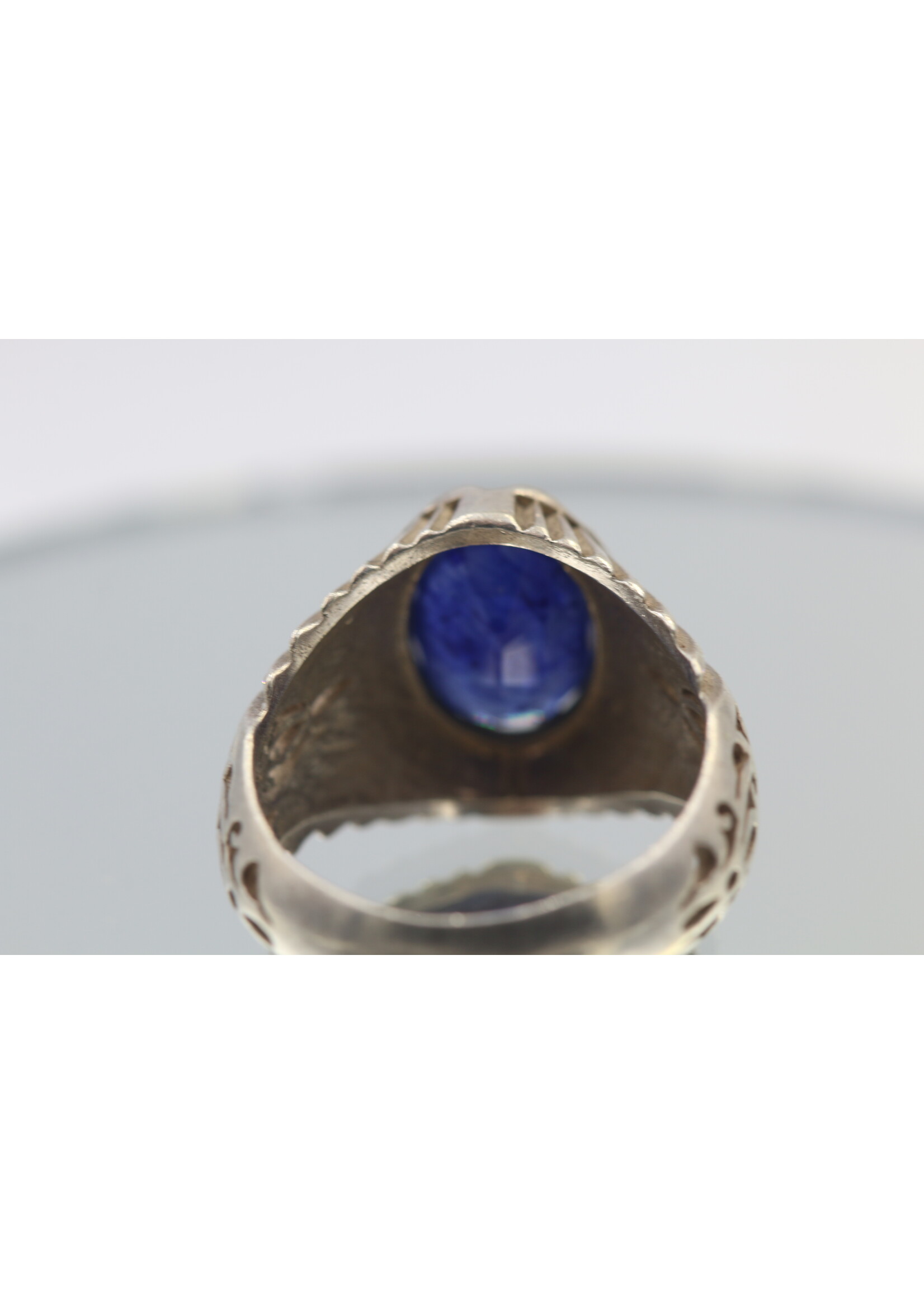 Bague en argent 925 sertie d'un Saphir naturel