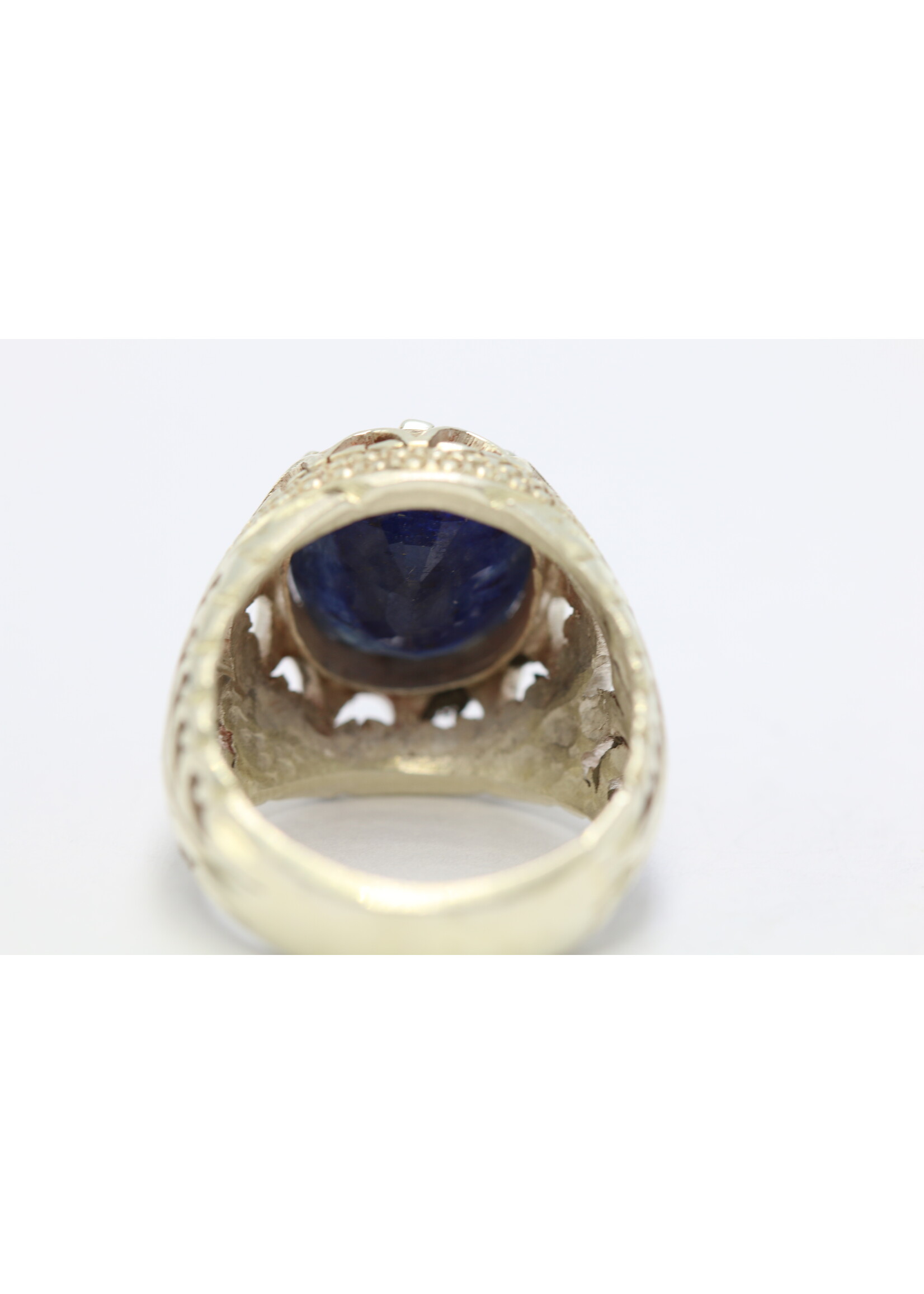 925 zilver ring bezet met natuurlijke Saffier