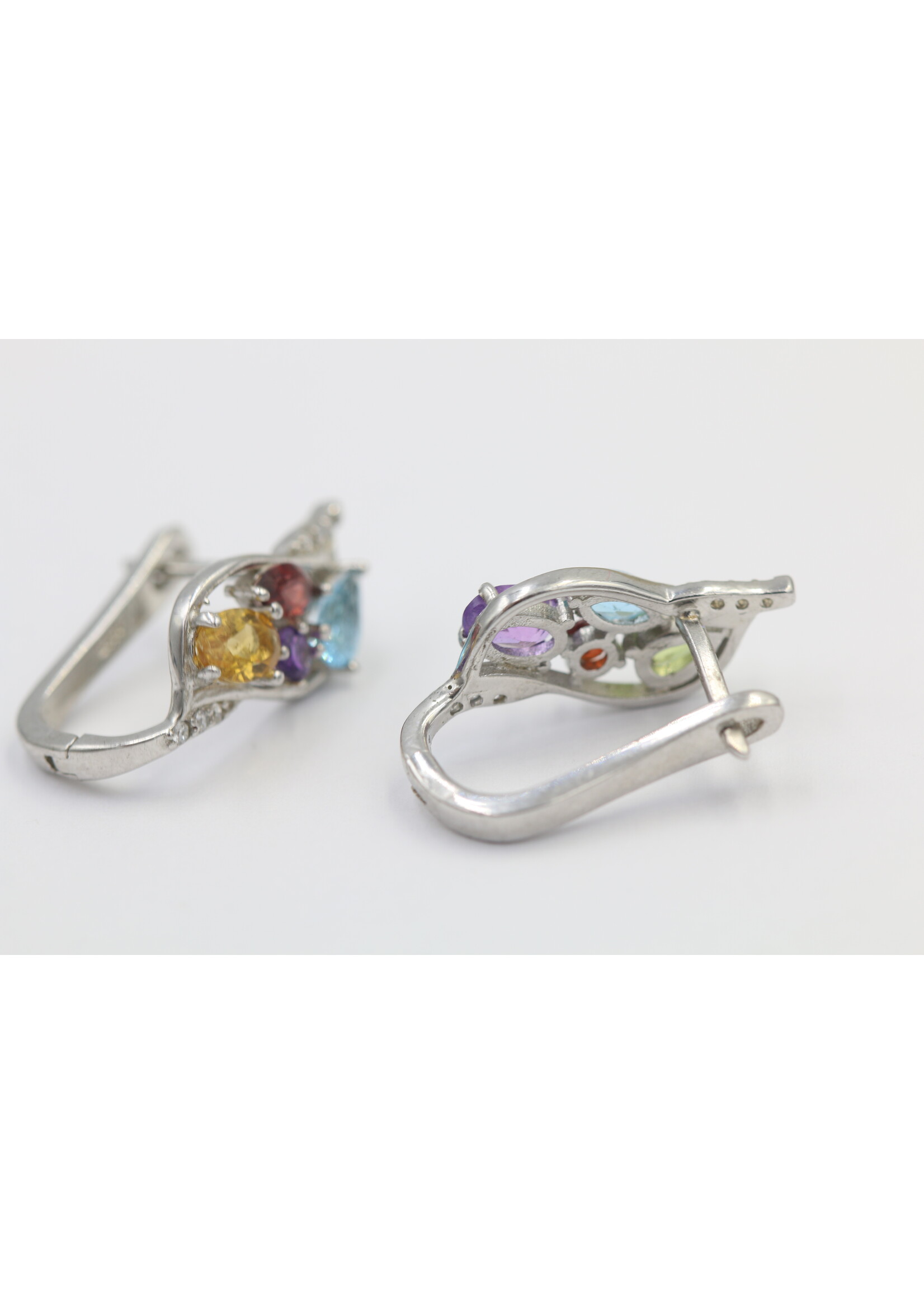 Boucles d'oreilles en argent 925 rhodié serties de Péridot naturel, Topaze Bleue, Grenat, Citrine et Améthyste -