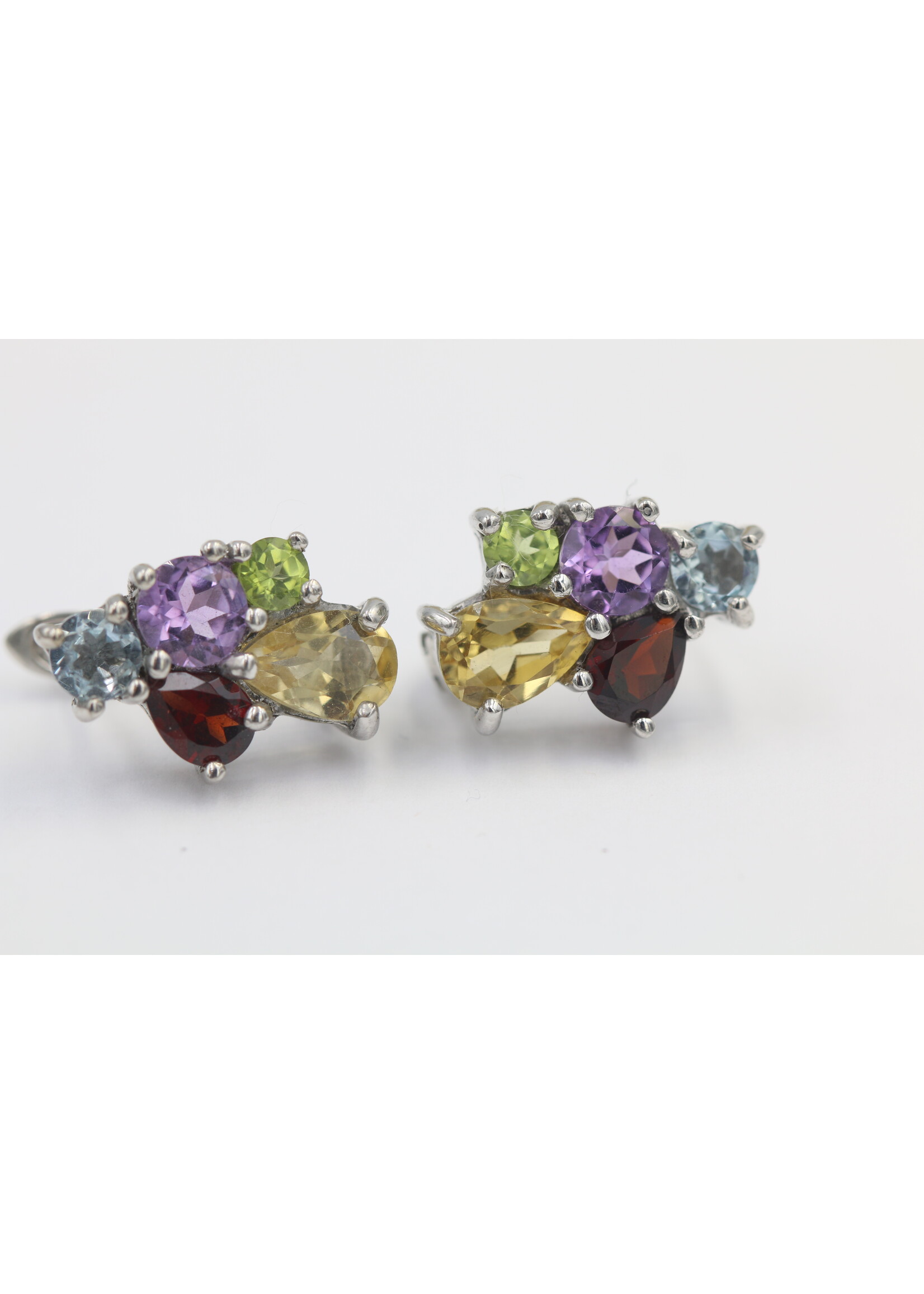 Boucles d'oreilles en argent 925 rhodié serties de Péridot naturel, Topaze Bleue, Grenat, Citrine et Améthyste
