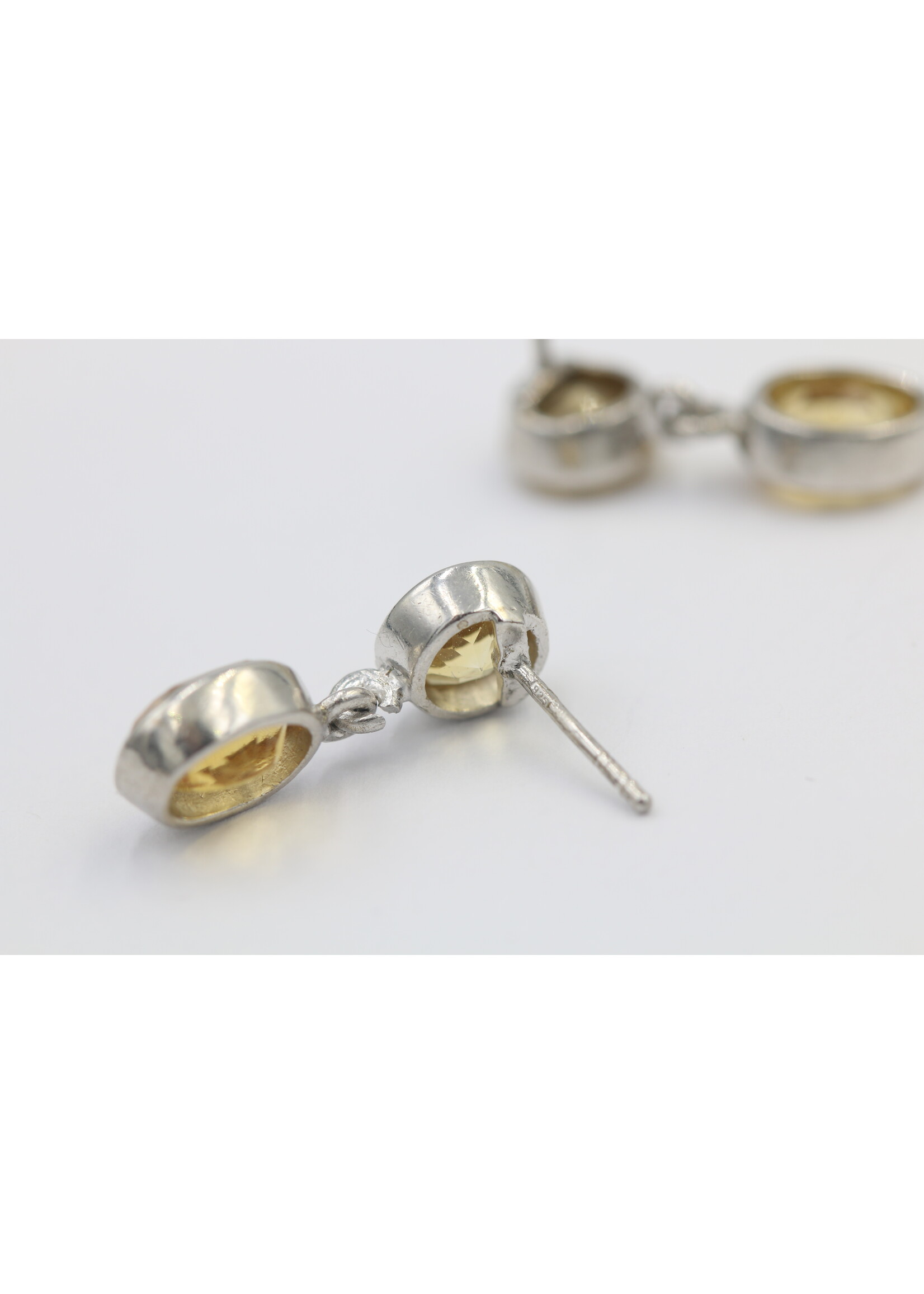 Parure en argent 925 rhodié sertie de Citrines naturelles
