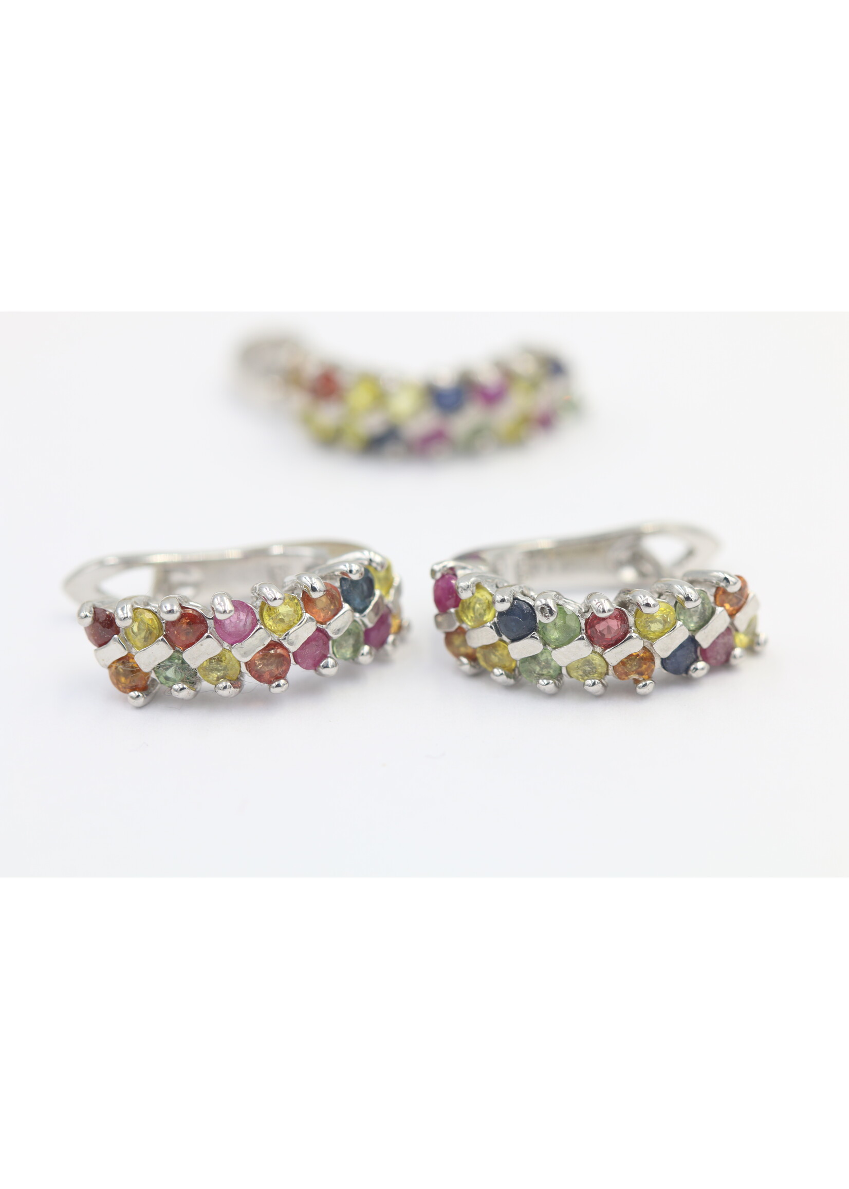 925 Rhodium Plated Silver Set Set with Natural Multi-Color Sapphires