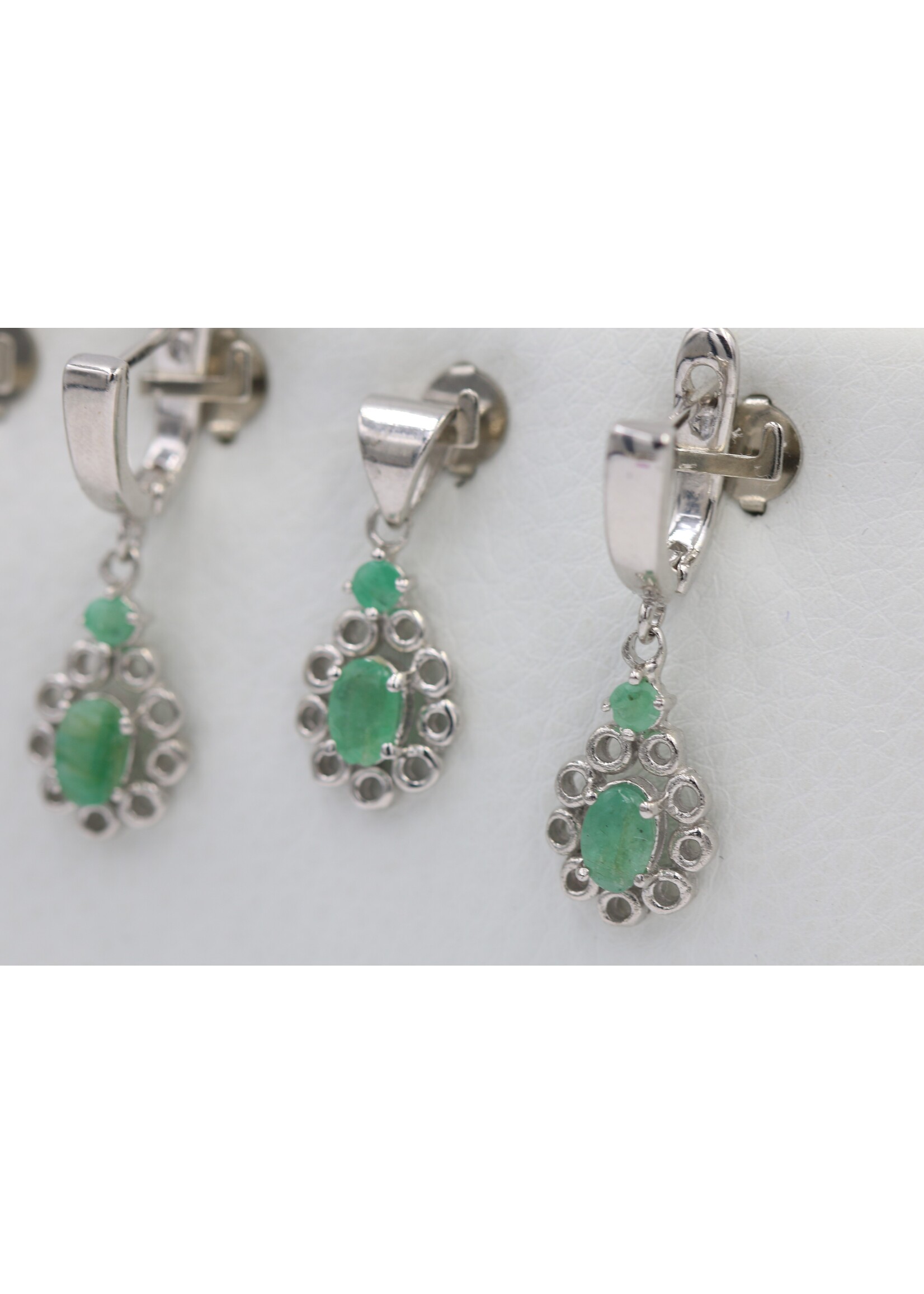 Parure in argento rodiato 925 con smeraldo naturale