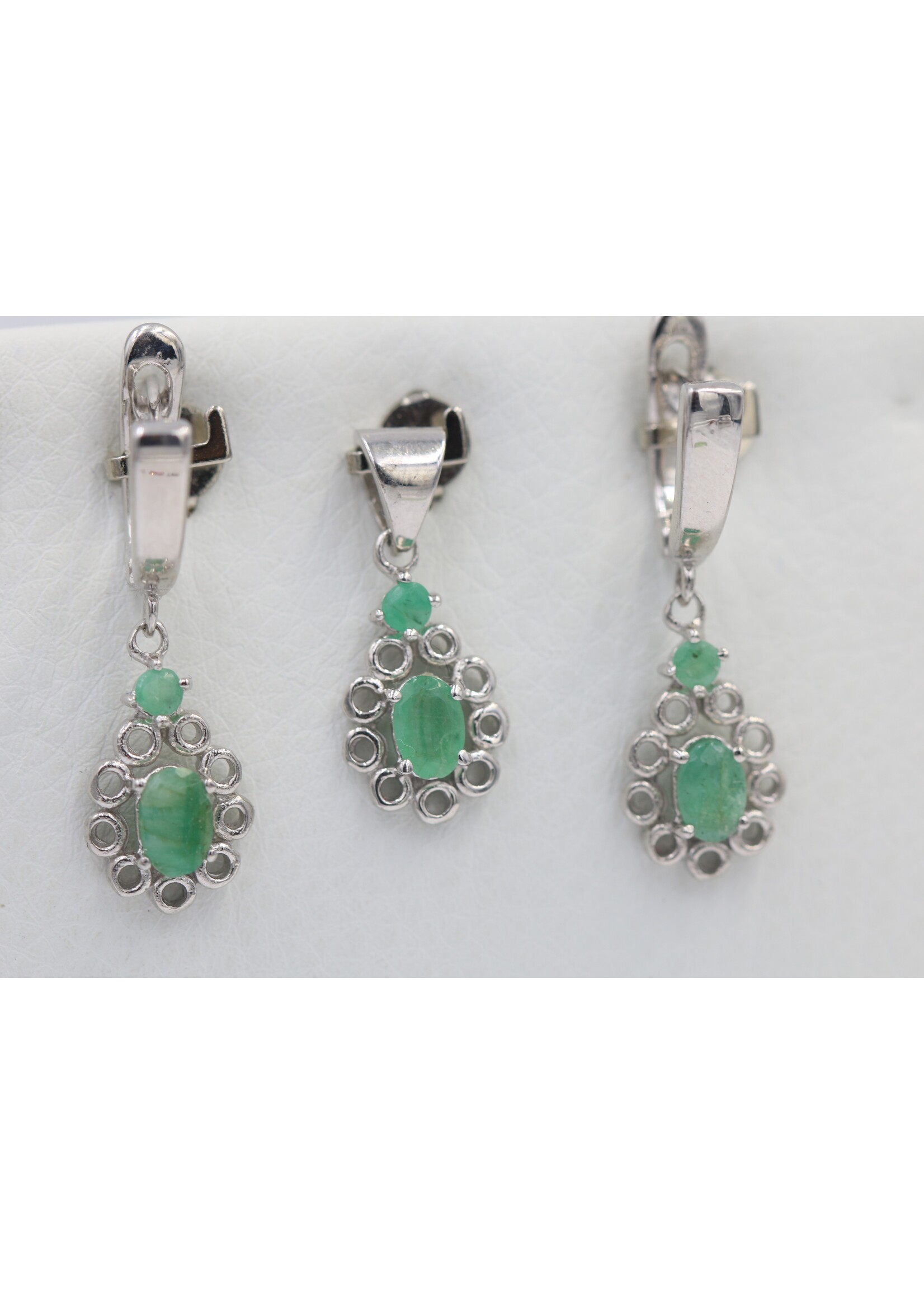 Parure in argento rodiato 925 con smeraldo naturale