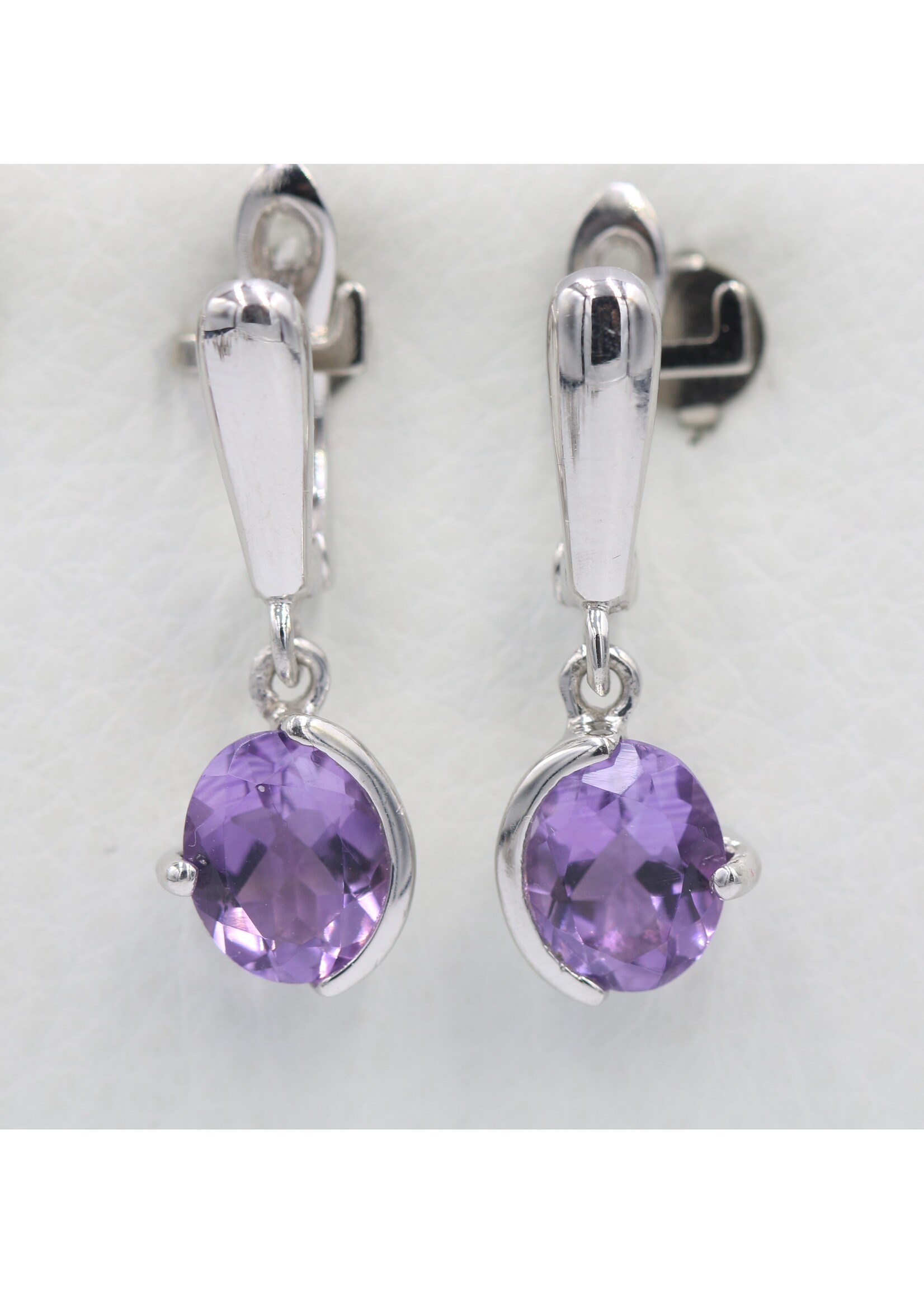 Boucles d'oreilles en argent 925 rhodié serties d'améthystes naturelles
