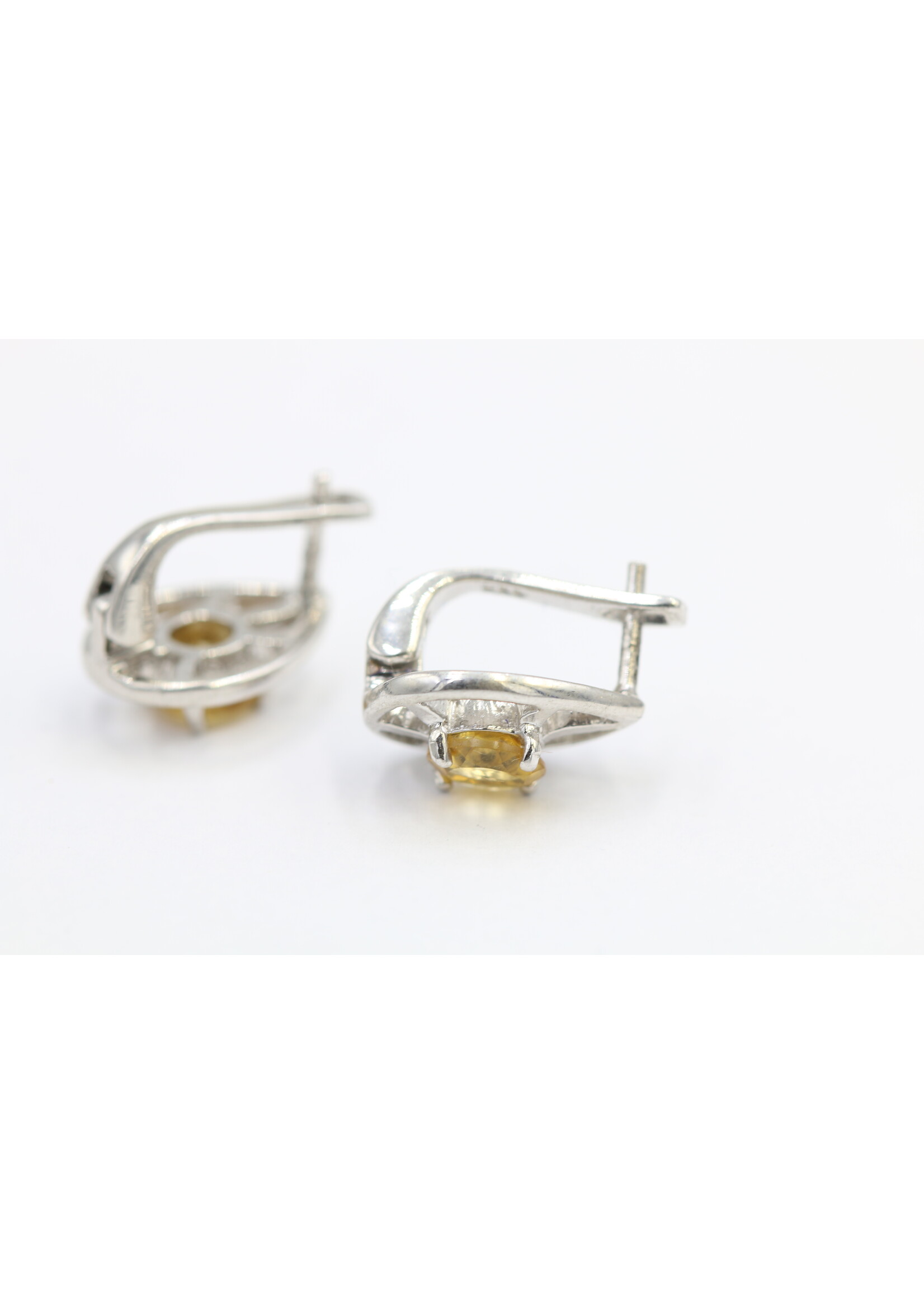 Orecchini in argento rodiato 925 con citrini naturali