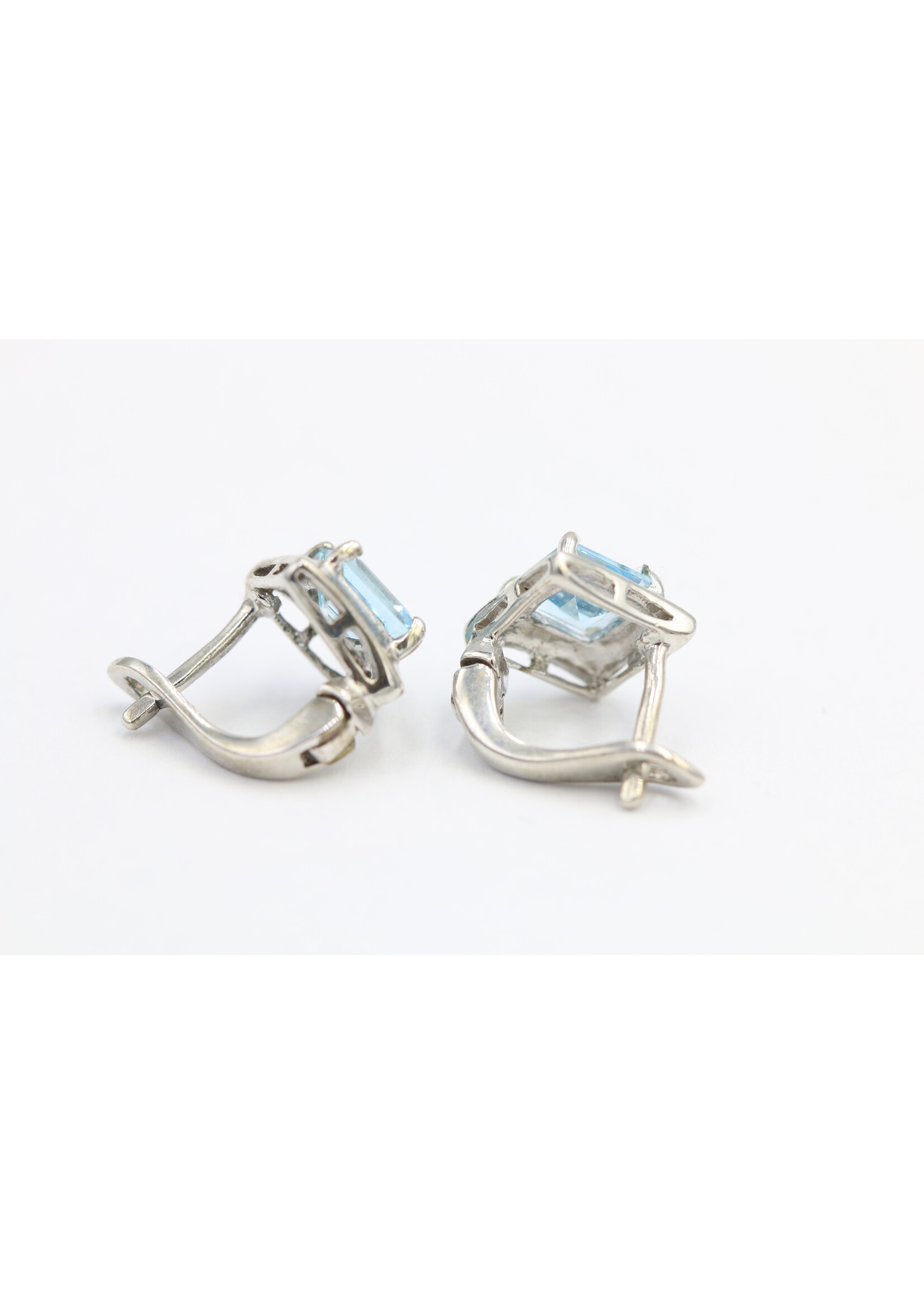 Silver 925 Earrings with Blue Topaz