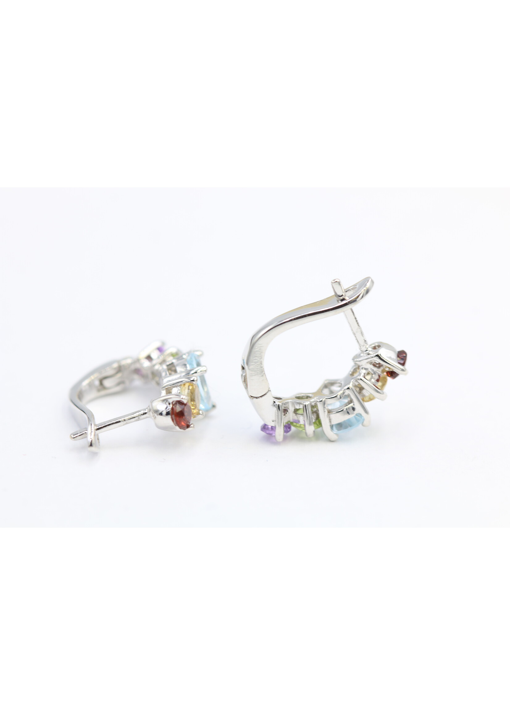 Boucles d'oreilles en argent 925 rhodié serties de Péridot naturel, Topaze Bleue, Grenat, Citrine et Améthyste