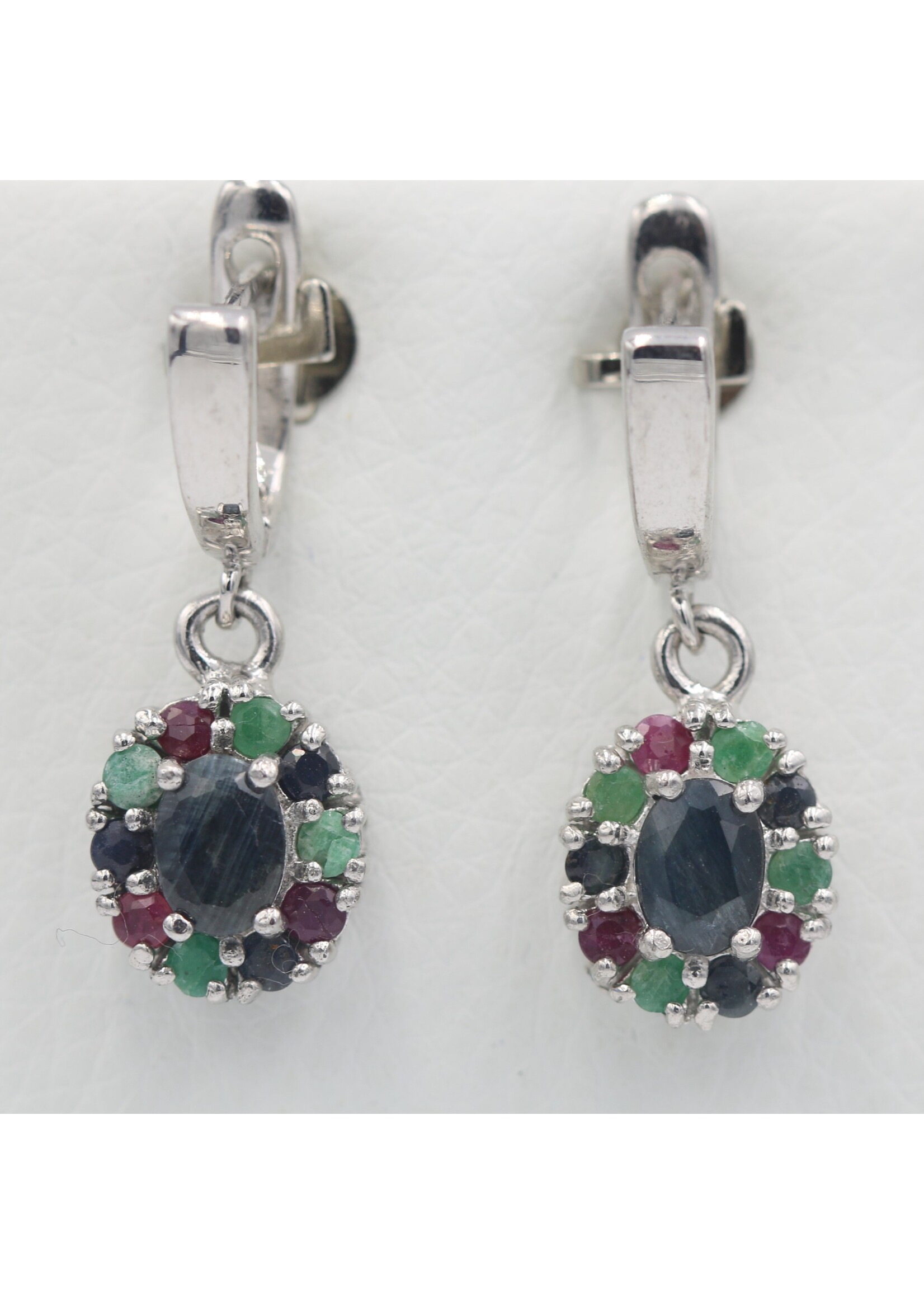 Boucles d'oreilles en argent 925 rhodié serties de rubis naturels, d'émeraudes et de saphirs - Copier
