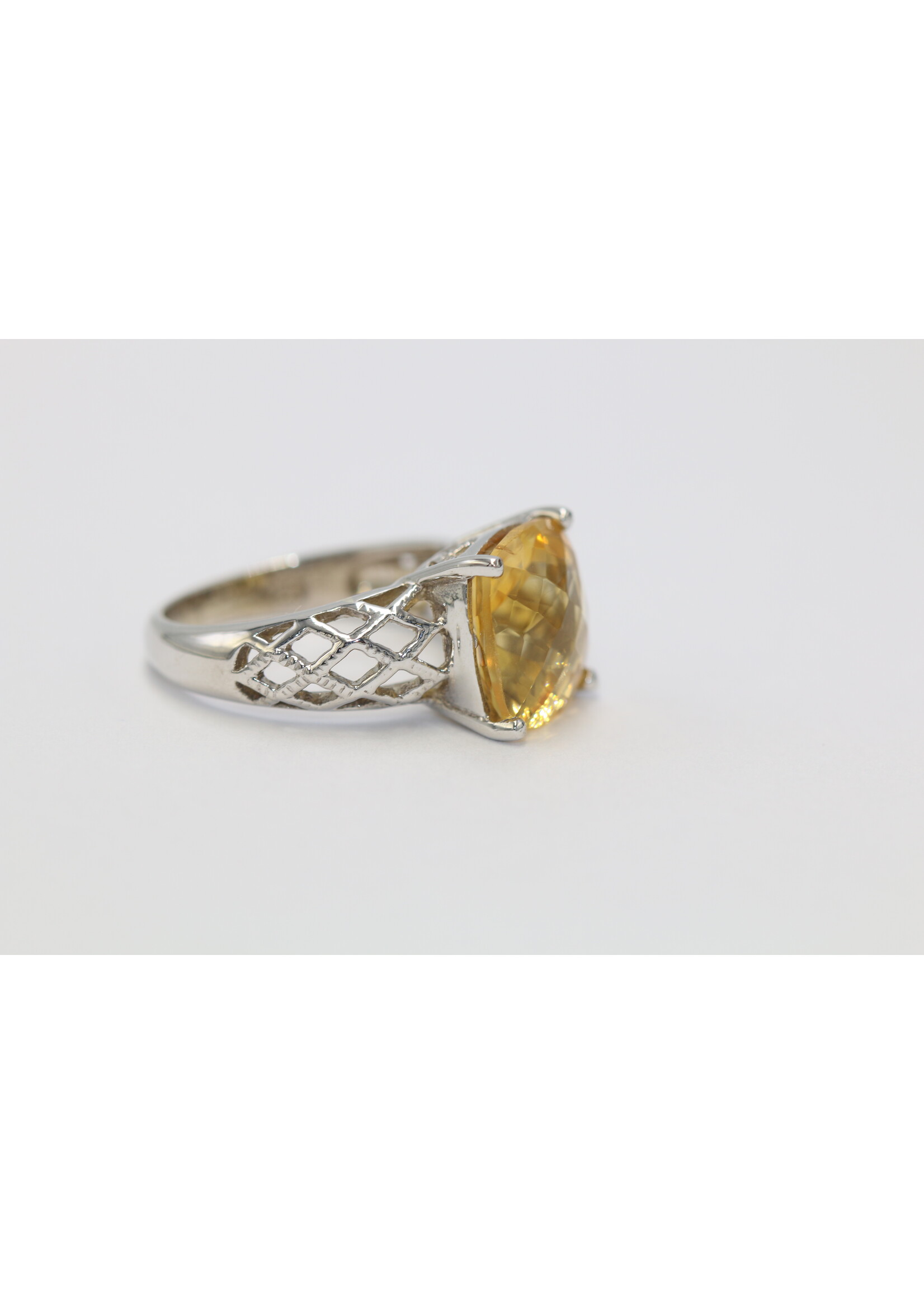 Anello in argento rodiato 925 con citrino naturale