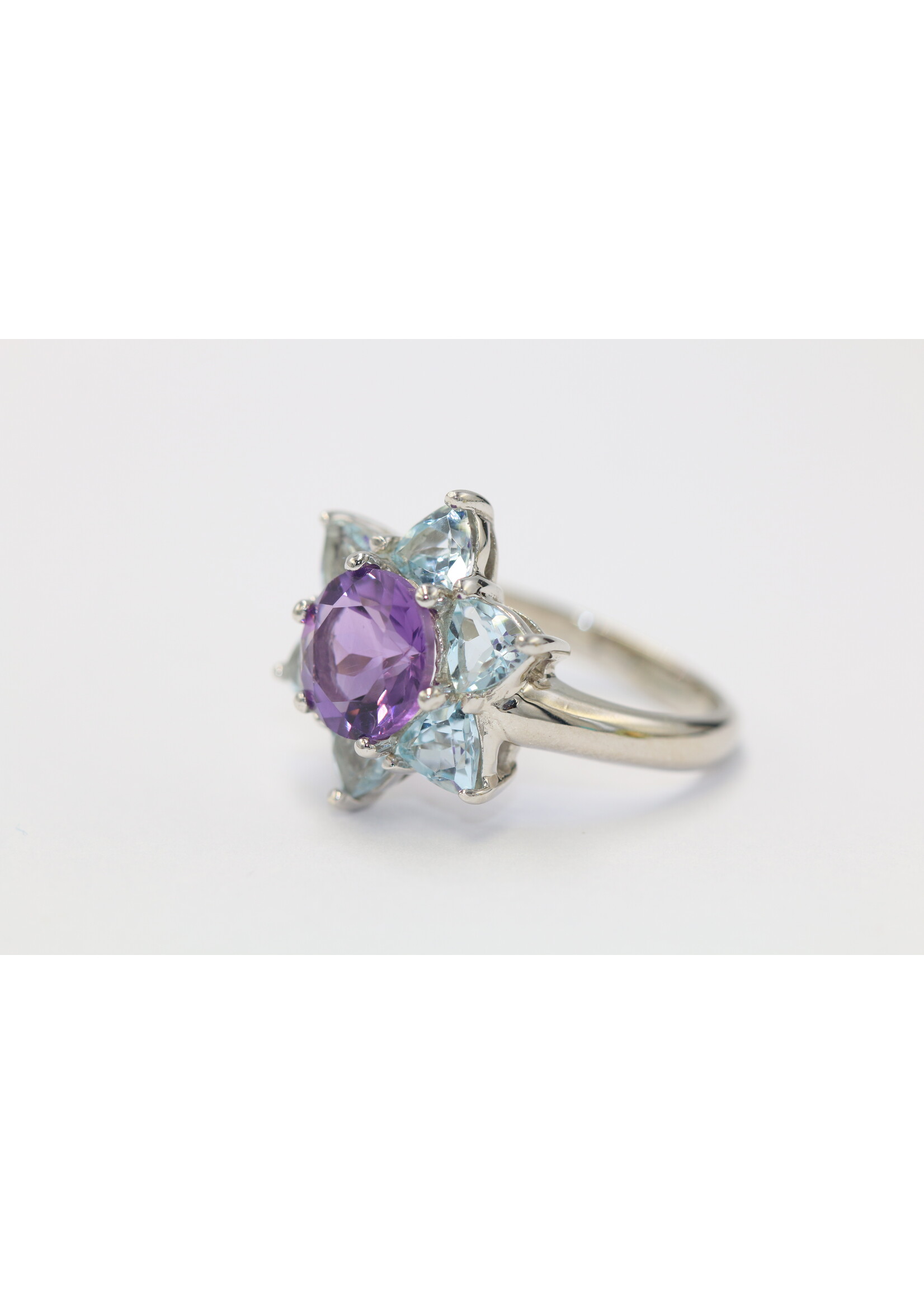 925 rhodium plated silver ring set with natural amethyst and topaz