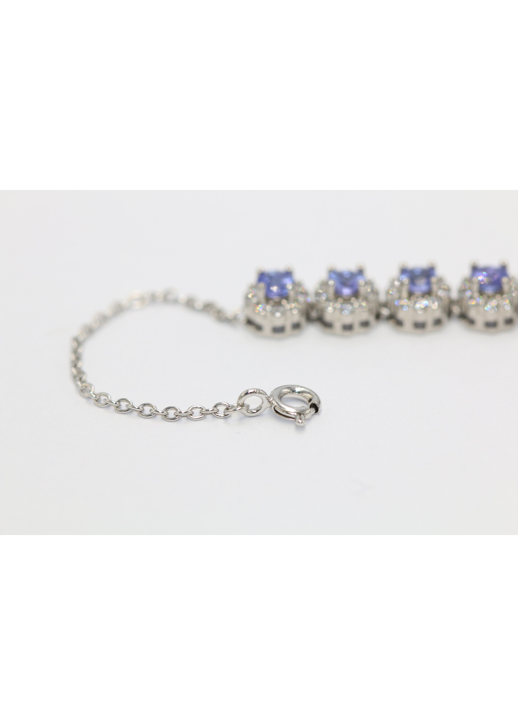 925 rhodium plated silver bracelet set with natural tanzanites
