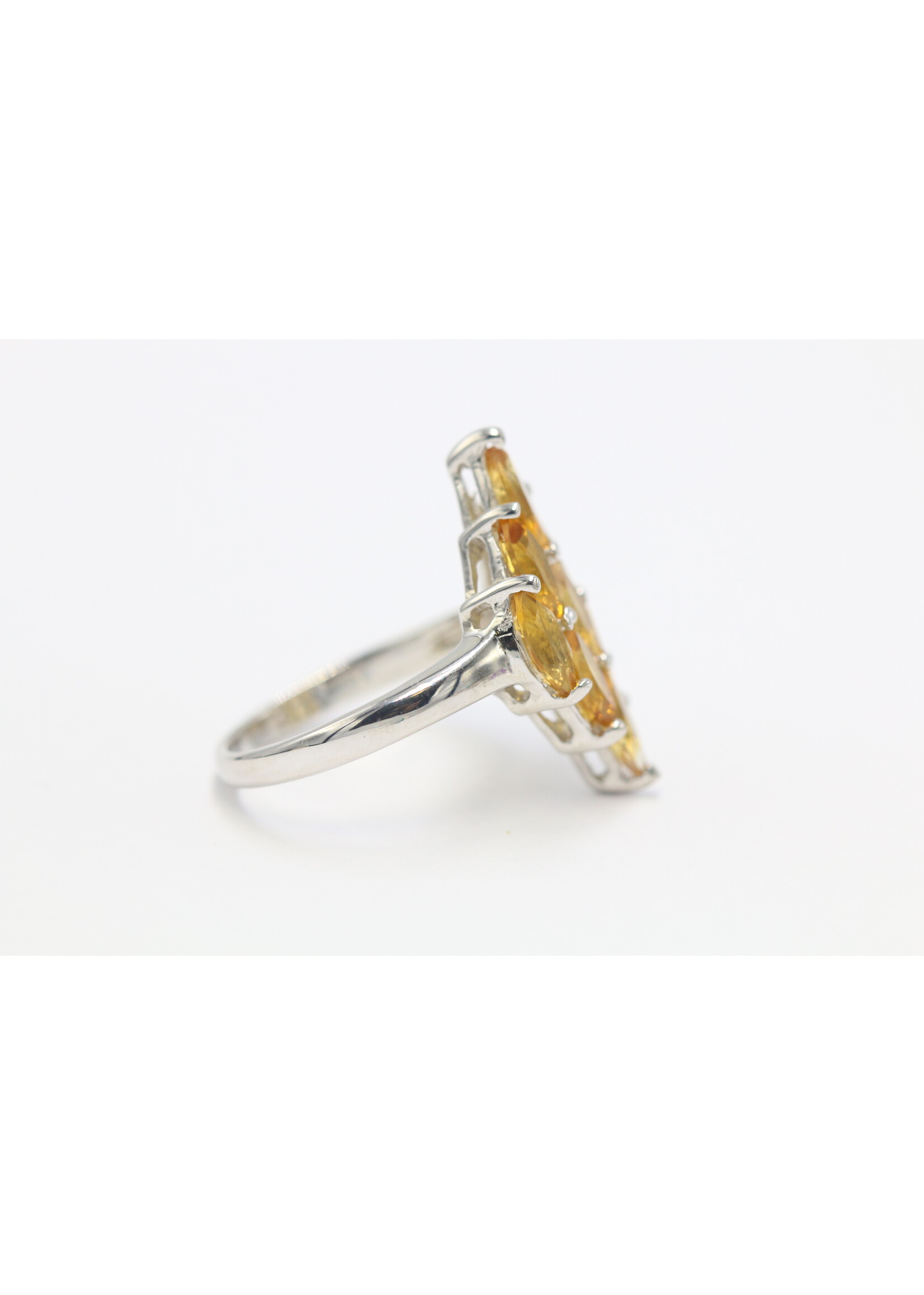 925 rhodium plated silver ring set with natural Citrine