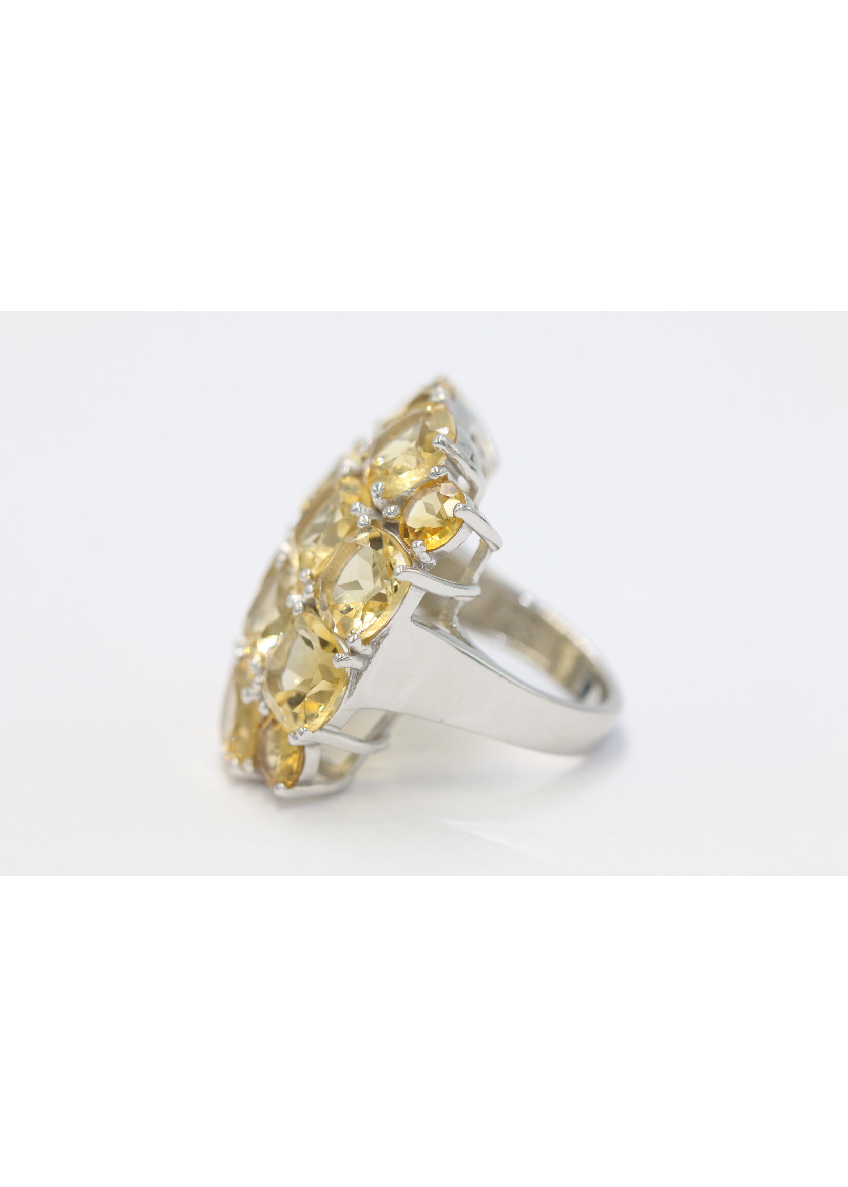 925 rhodium plated silver ring set with natural Citrine